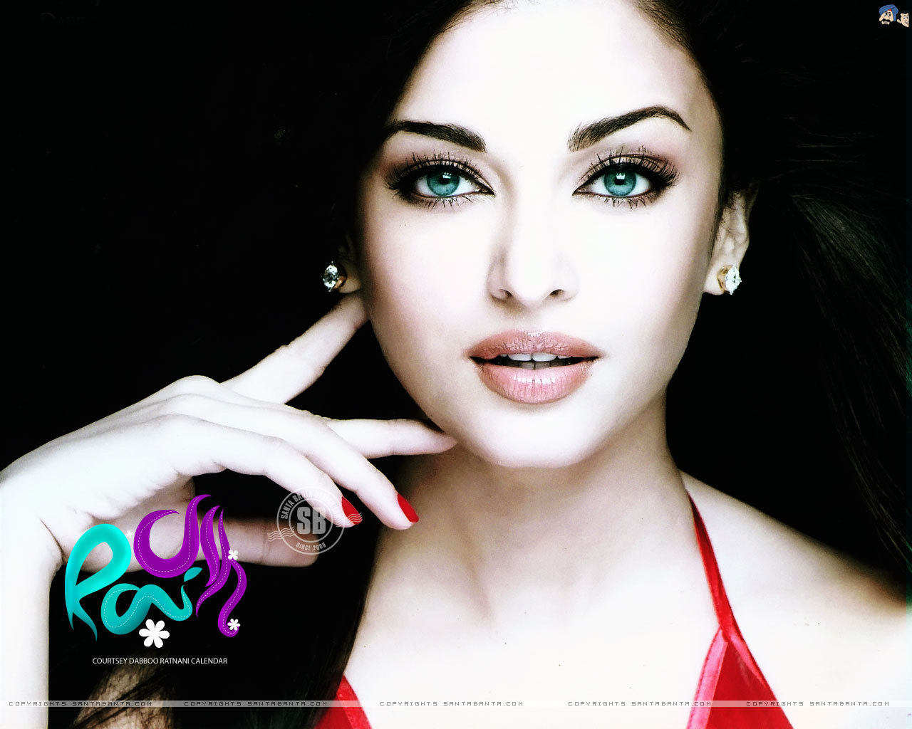 Aishwarya Rai Beautiful Wallpapers Hd Wallpapers - Aishwarya Rai Lens Color , HD Wallpaper & Backgrounds