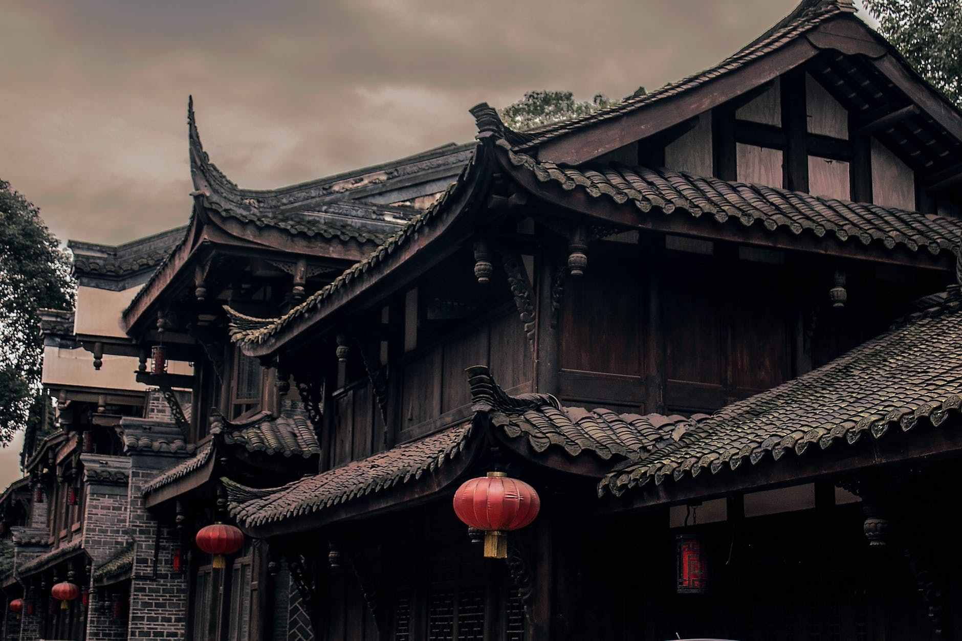 Closeup Photo Of Brown And Black Wooden Houses Digital - Chinese Building Roof , HD Wallpaper & Backgrounds
