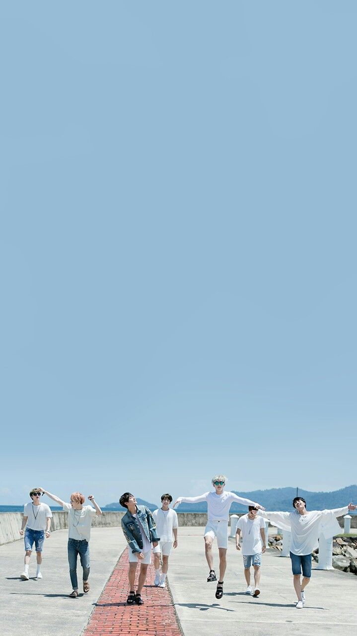 Bts Iphone Wallpaper - Your Life Isn T Yours If You Constantly Care What Others , HD Wallpaper & Backgrounds