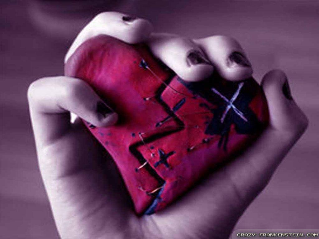 Broken Heart On Hand, Love Wallpaper, Hd Phone Wallpapers - 1080p Broken Heart Hd , HD Wallpaper & Backgrounds