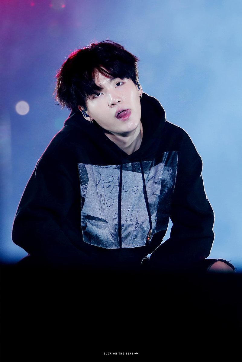 Min Yoongi Black Hair , HD Wallpaper & Backgrounds