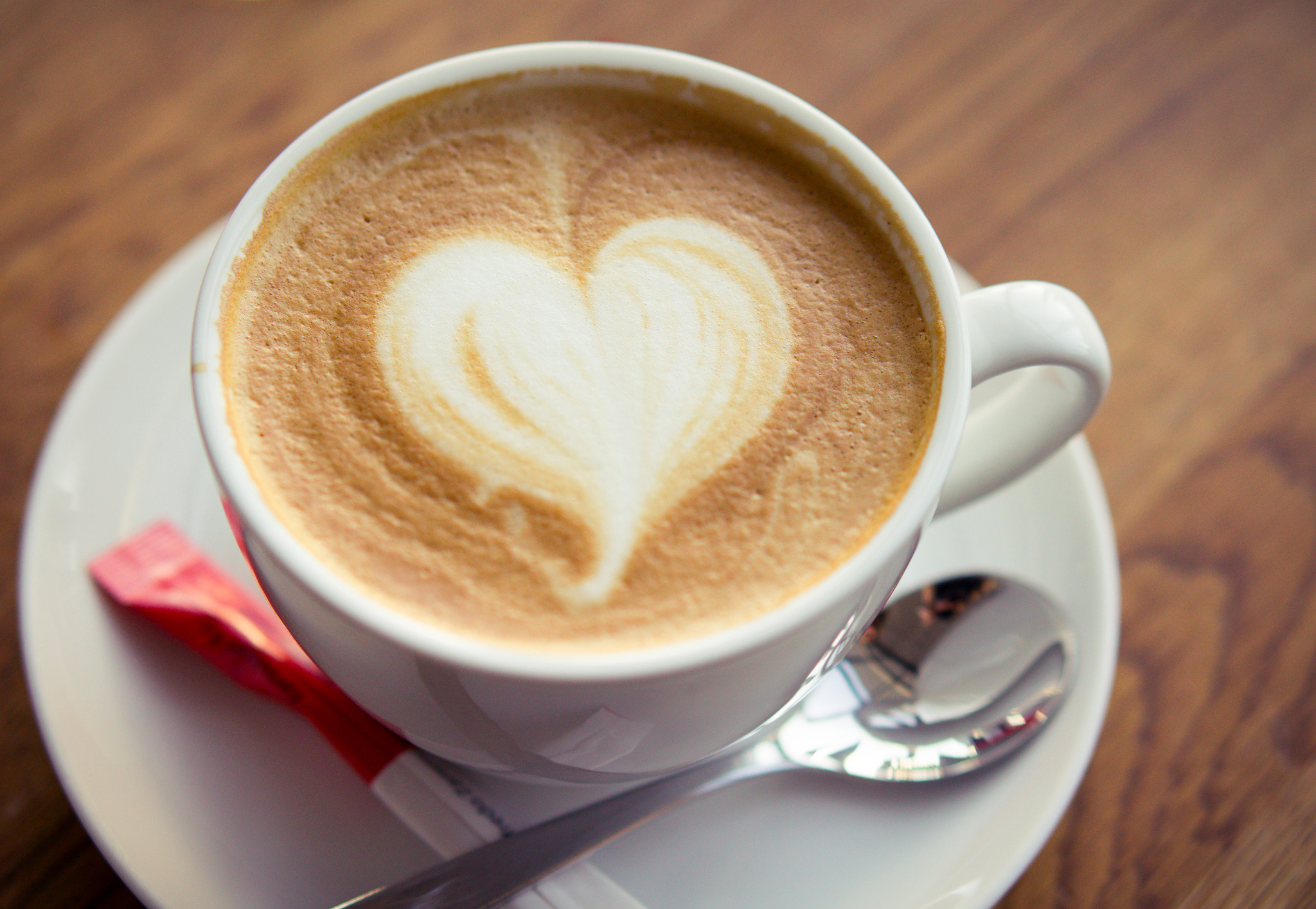 Coffee Love Wallpaper - Coffee With Heart Foam , HD Wallpaper & Backgrounds