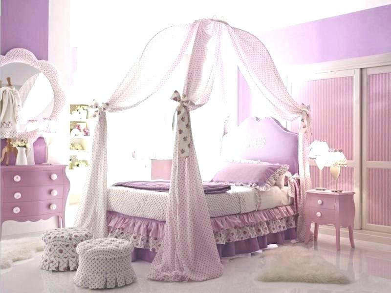 Bedroom Furniture Girl Cars Disney Wallpaper Descendants - Indian Bedroom Interior Design , HD Wallpaper & Backgrounds