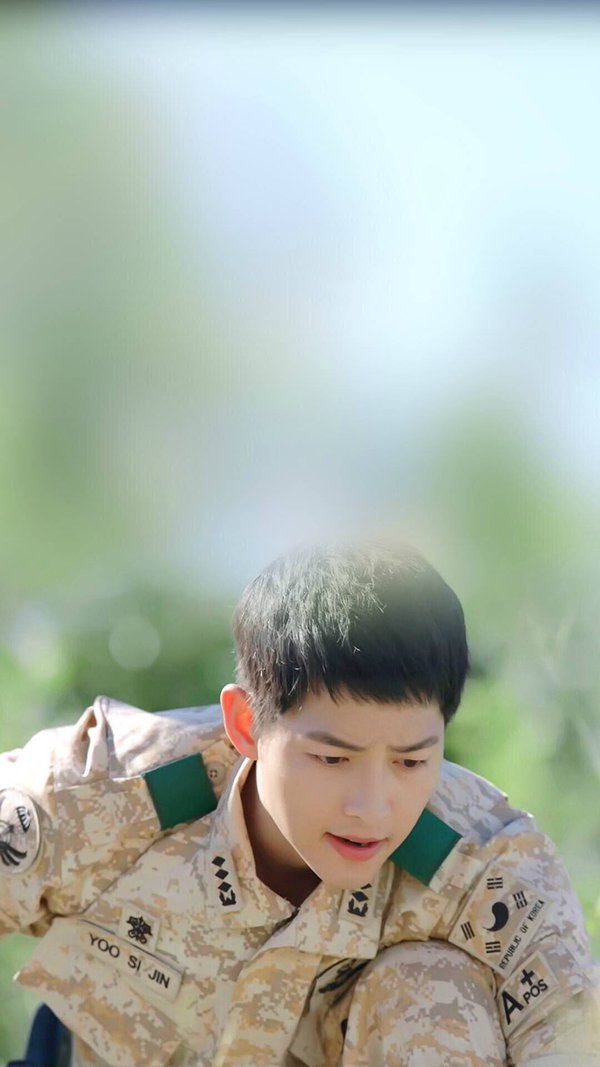 Descendants Of The Sun Wallpaper - Captain Yoo Shi Jin , HD Wallpaper & Backgrounds