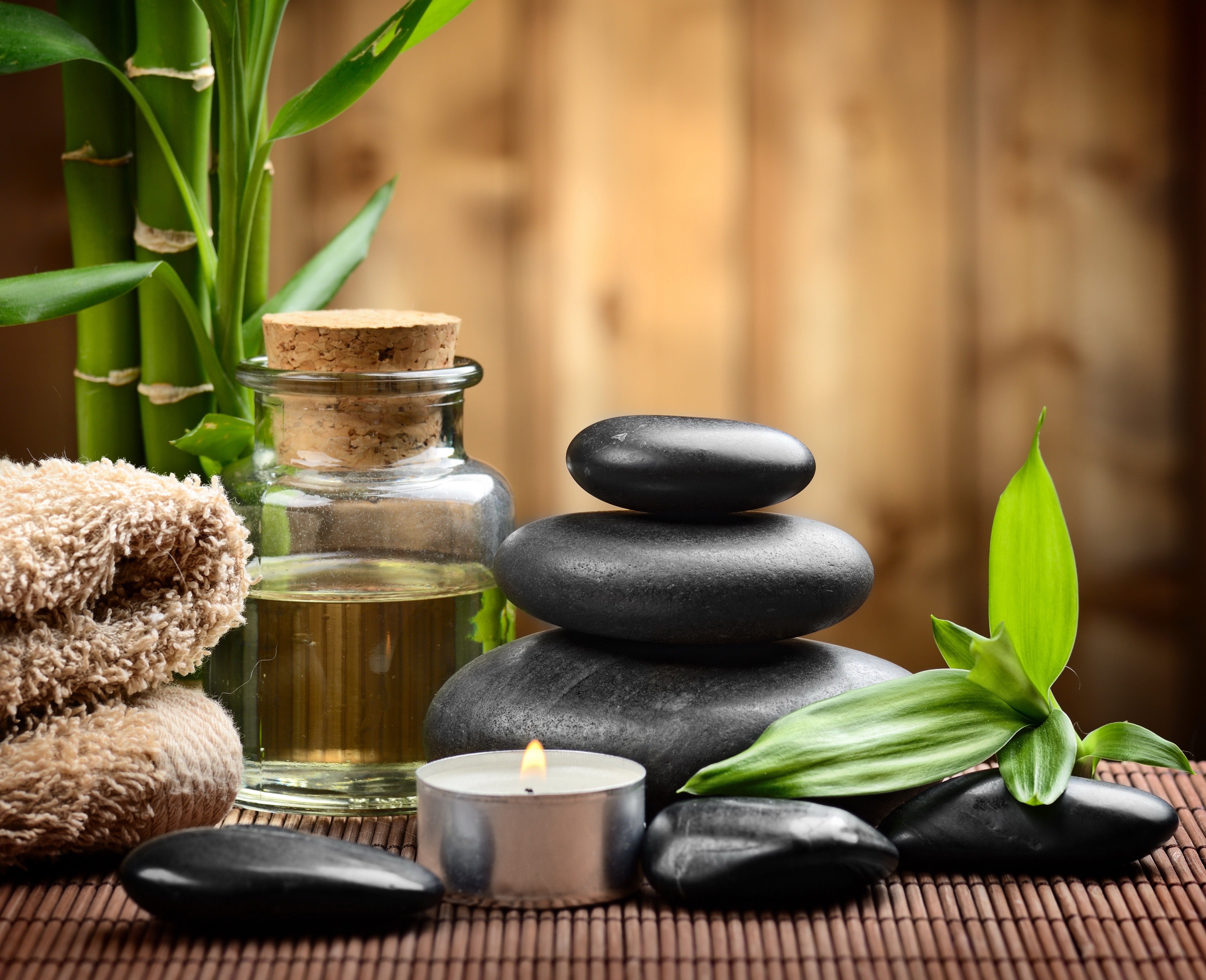 Share This - Oil Massage , HD Wallpaper & Backgrounds