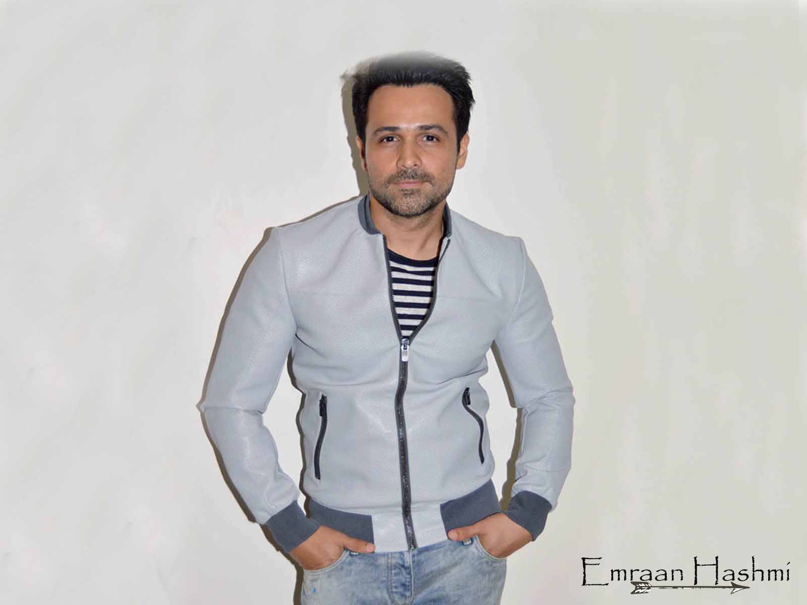 Emraan Hashmi In Gray Blezer Wallpapers And Backgrounds - Gentleman , HD Wallpaper & Backgrounds