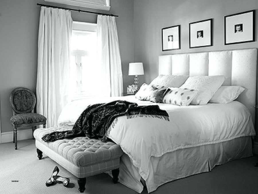 Black And Silver Bedroom Ideas Silver Bedroom Chair - Black Grey White Bedroom Ideas , HD Wallpaper & Backgrounds