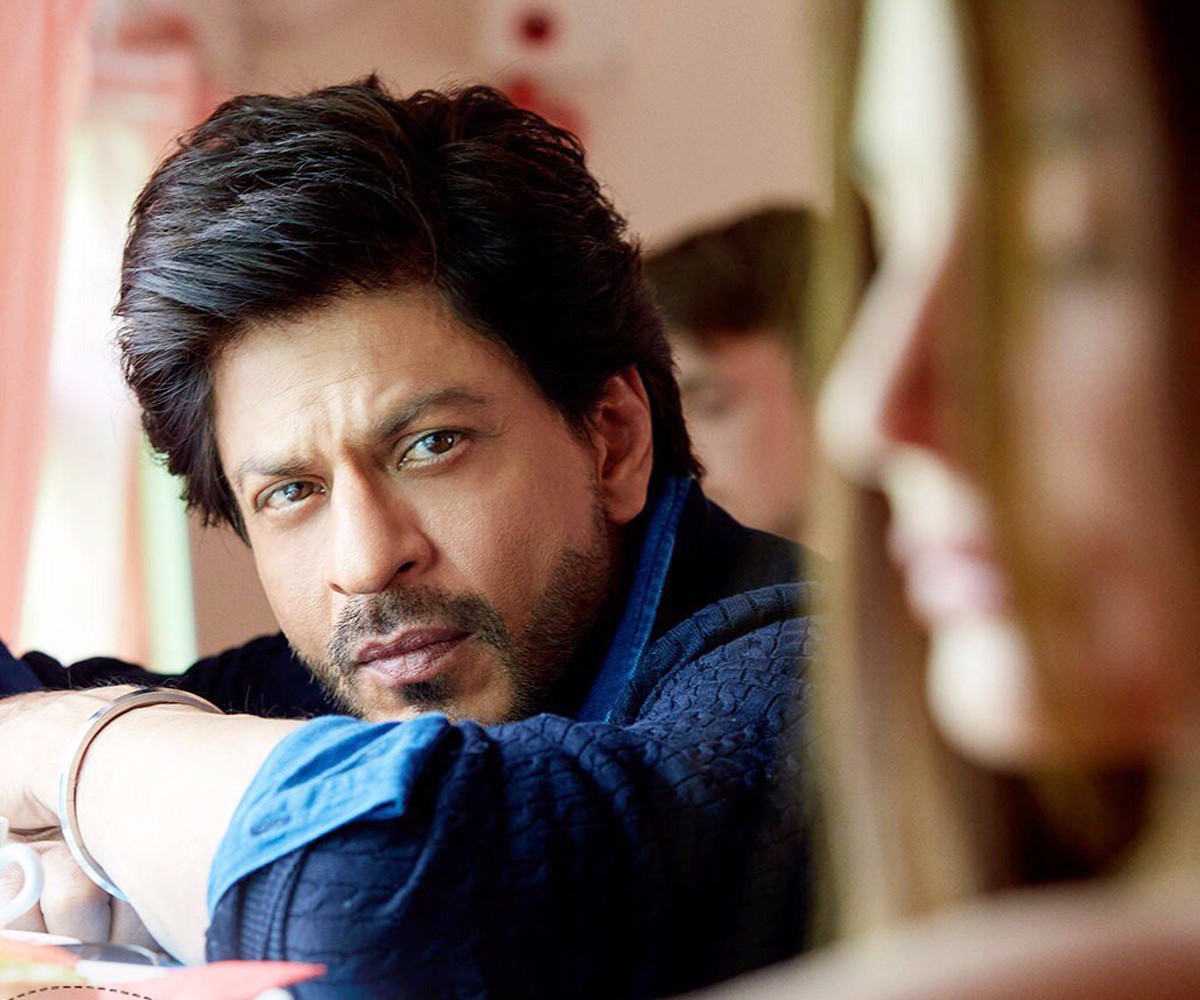 Shahrukh - Shah Rukh Khan , HD Wallpaper & Backgrounds