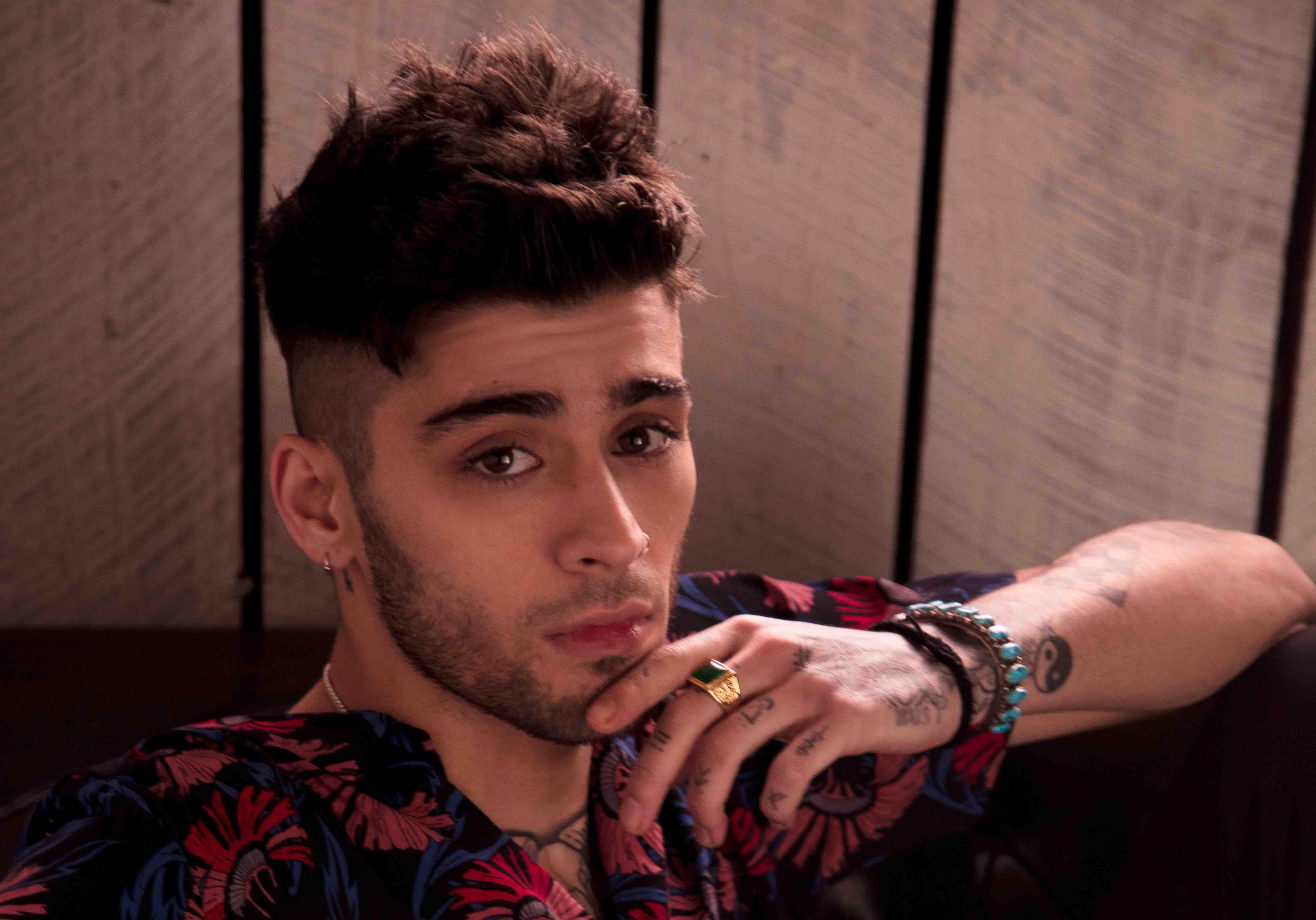 Zayn Malik Hd Wallpaper - Zayn Malik , HD Wallpaper & Backgrounds