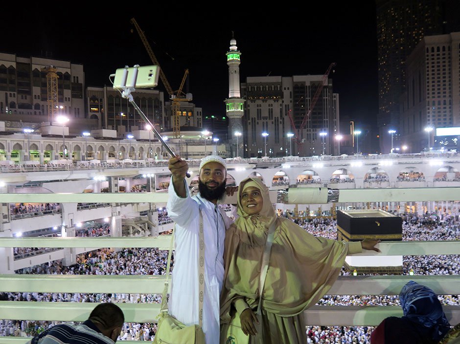 Makka - Selfies At Grand Mosque Makkah , HD Wallpaper & Backgrounds