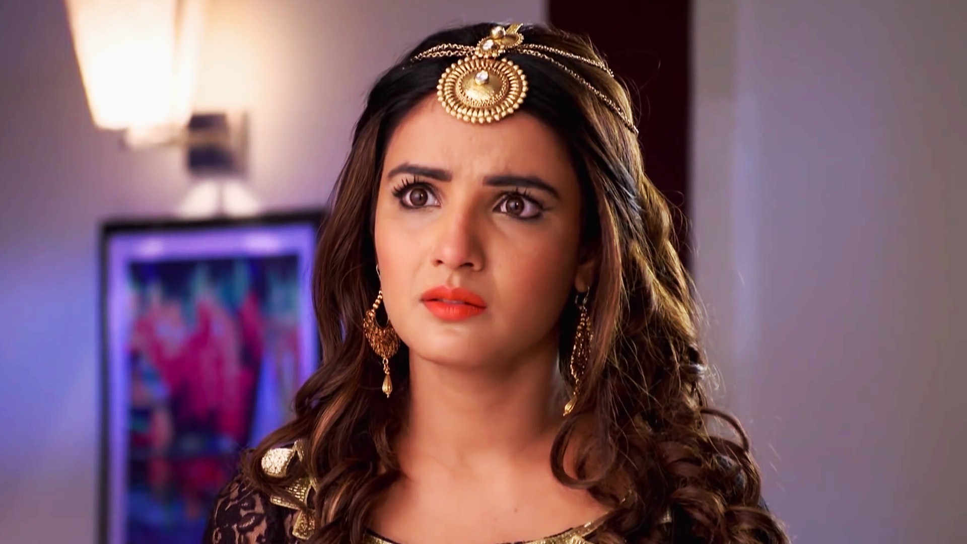 Hd 16 - - Download New Images Of Jasmin Bhasin , HD Wallpaper & Backgrounds