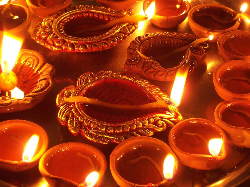 Diwali Festival In India Diwali Wallpapers Diwali Photo - Wishes Beautiful Happy Diwali , HD Wallpaper & Backgrounds