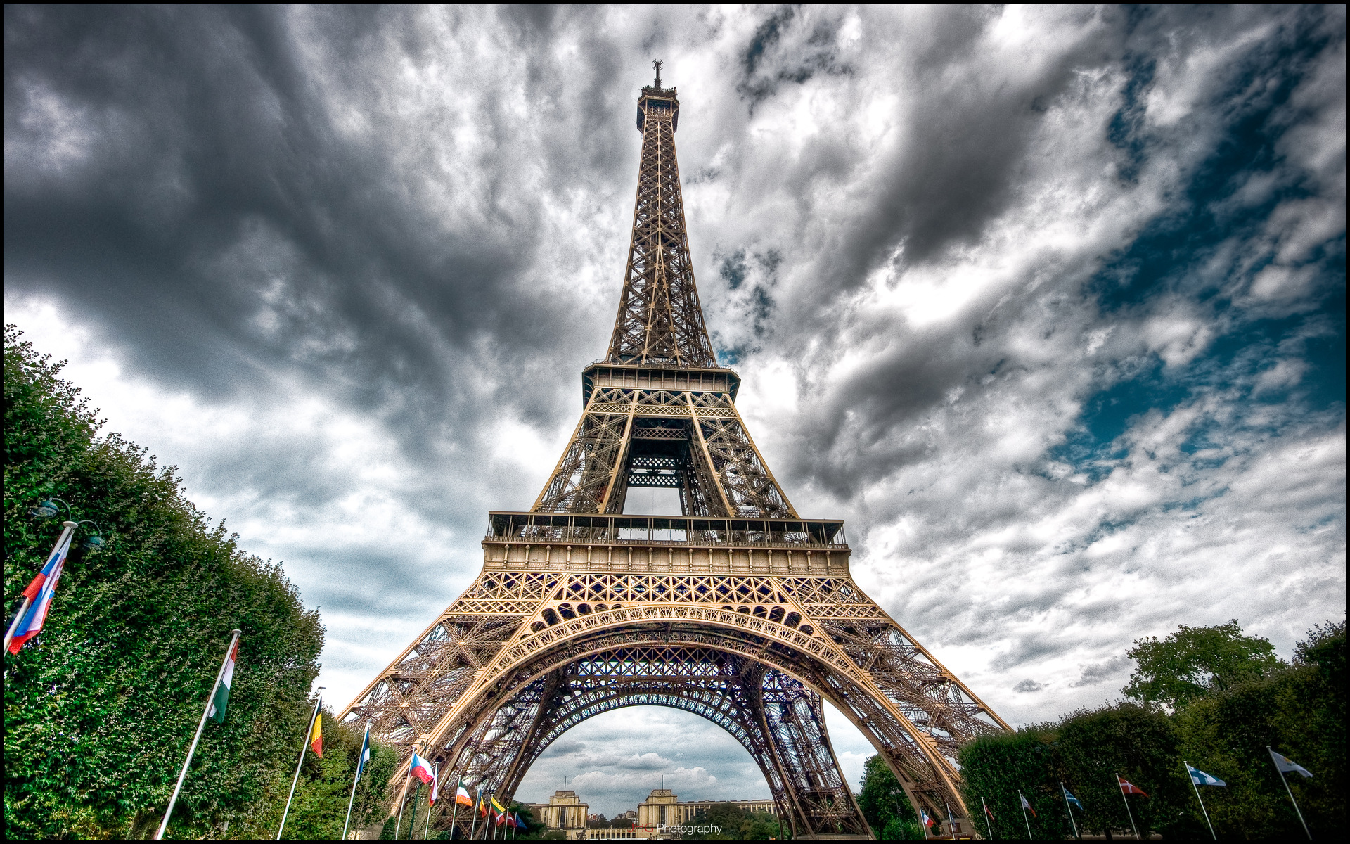 Eiffel Tower Wallpaper , HD Wallpaper & Backgrounds