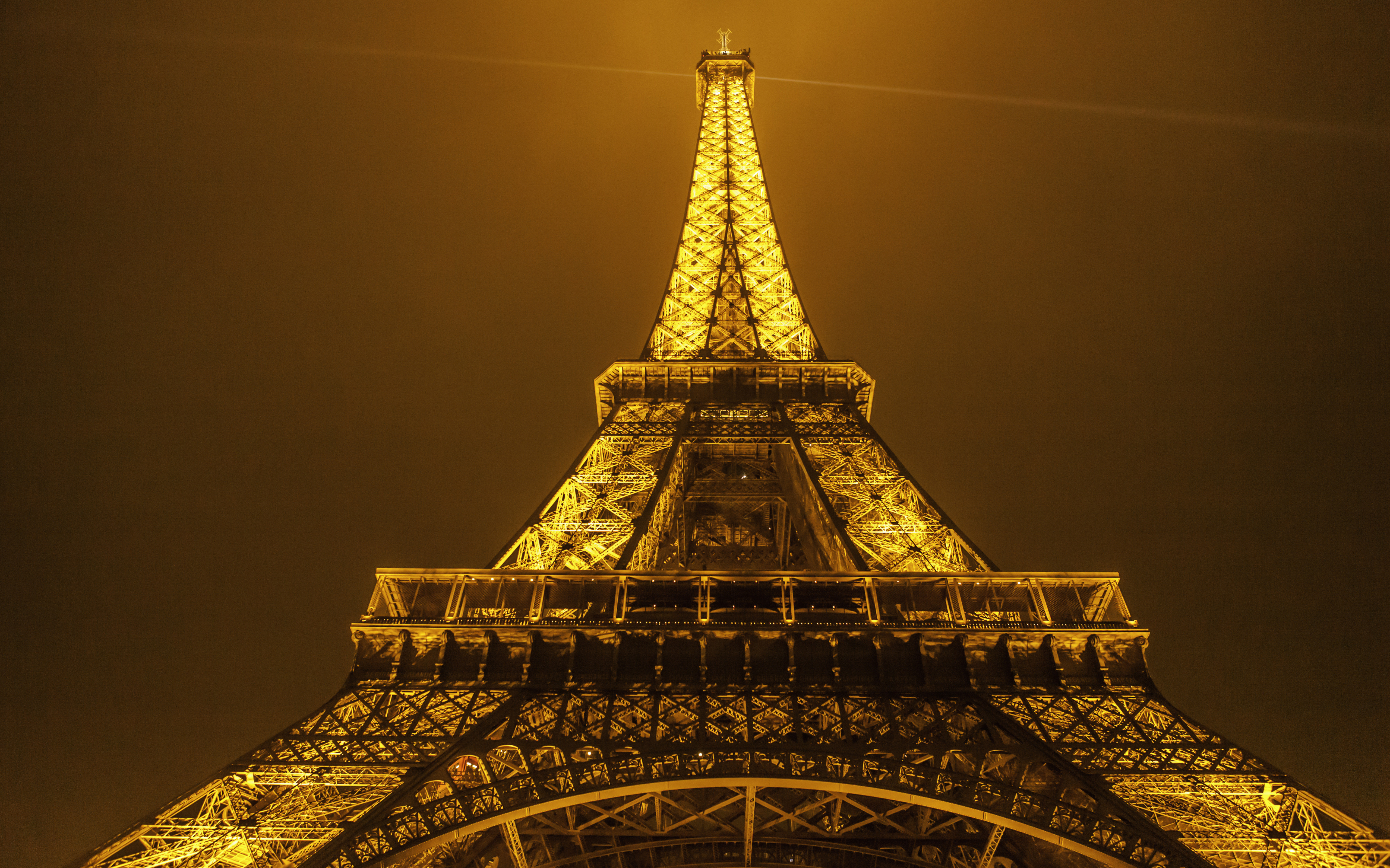 Eiffel Tower 1080p High Definition 18689 High Resolution - Eiffel Tower , HD Wallpaper & Backgrounds