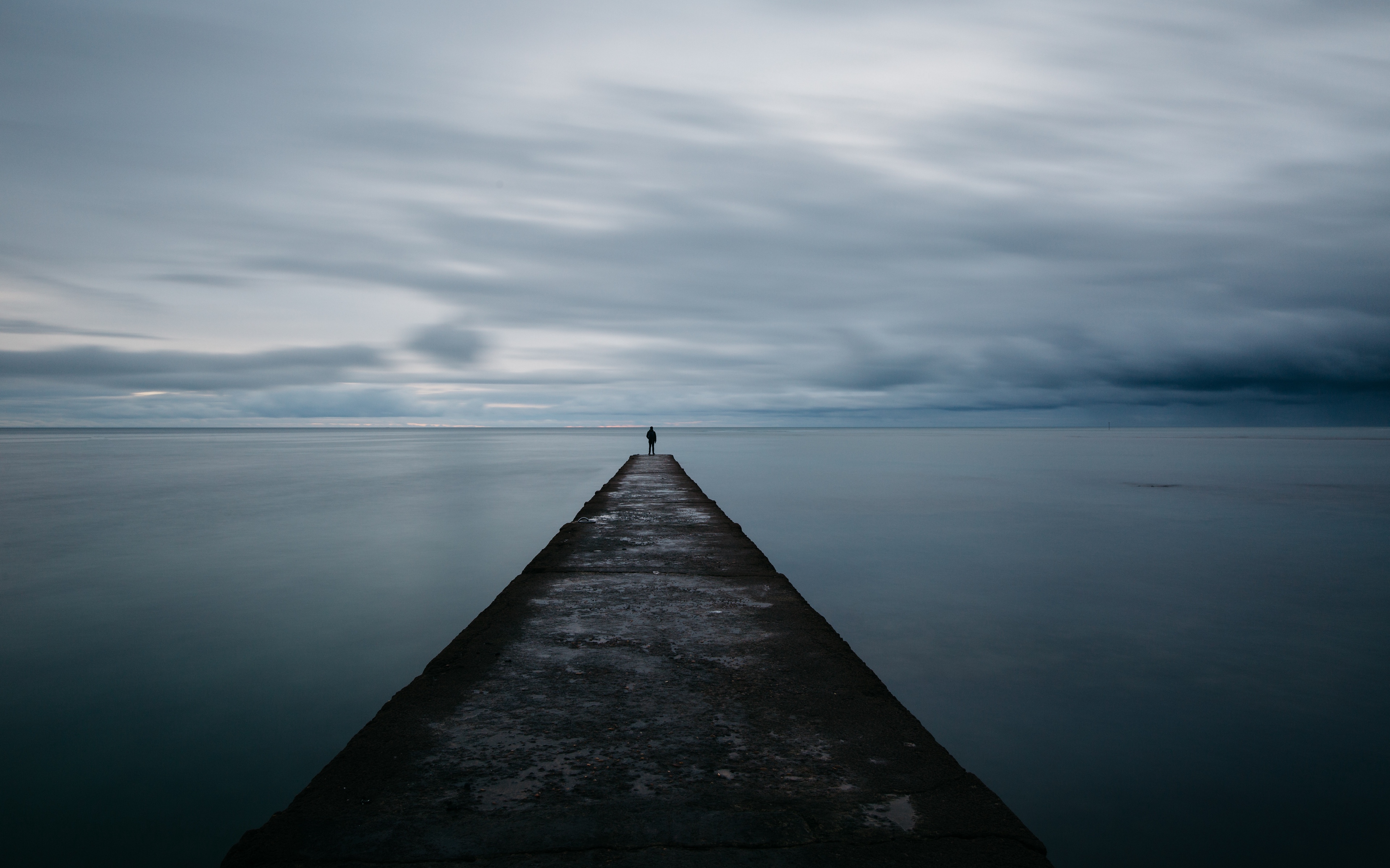 Wallpaper Breakwater, Pier, Man, Sea, Loneliness - Man Alone Clouds , HD Wallpaper & Backgrounds