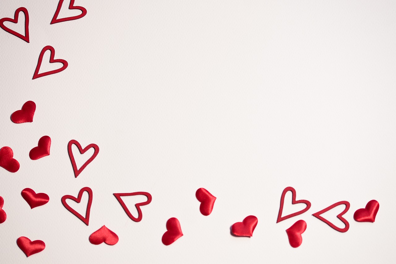 Shape,romantic,white - 2019 Valentine Day List , HD Wallpaper & Backgrounds