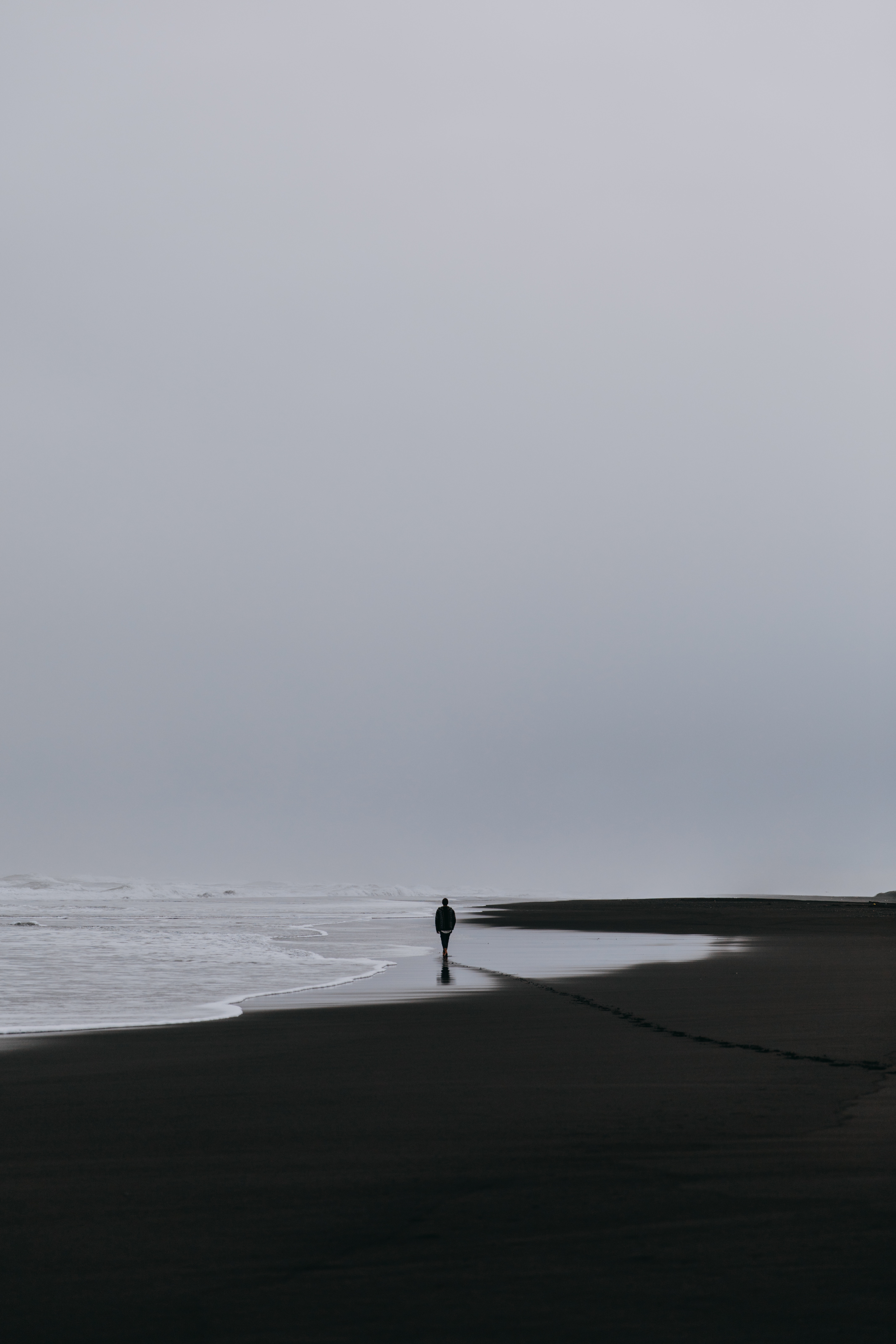 Sea Silhouette Loneliness Lonely Surf - Lonely Hd , HD Wallpaper & Backgrounds
