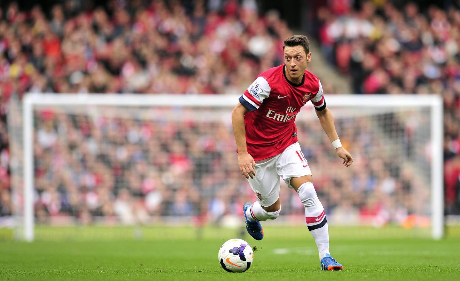 Mesut Ozil Arsenal Wallpaper Hd 2013 , HD Wallpaper & Backgrounds