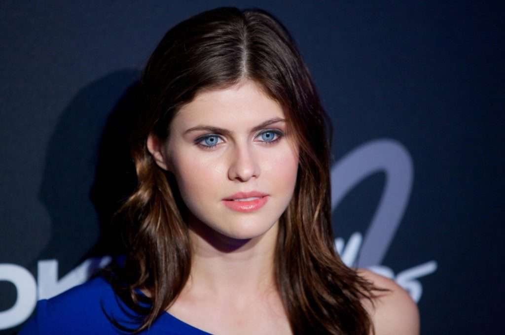 Nice Alexandra Daddario Wallpapers Hd Hottest Actresses