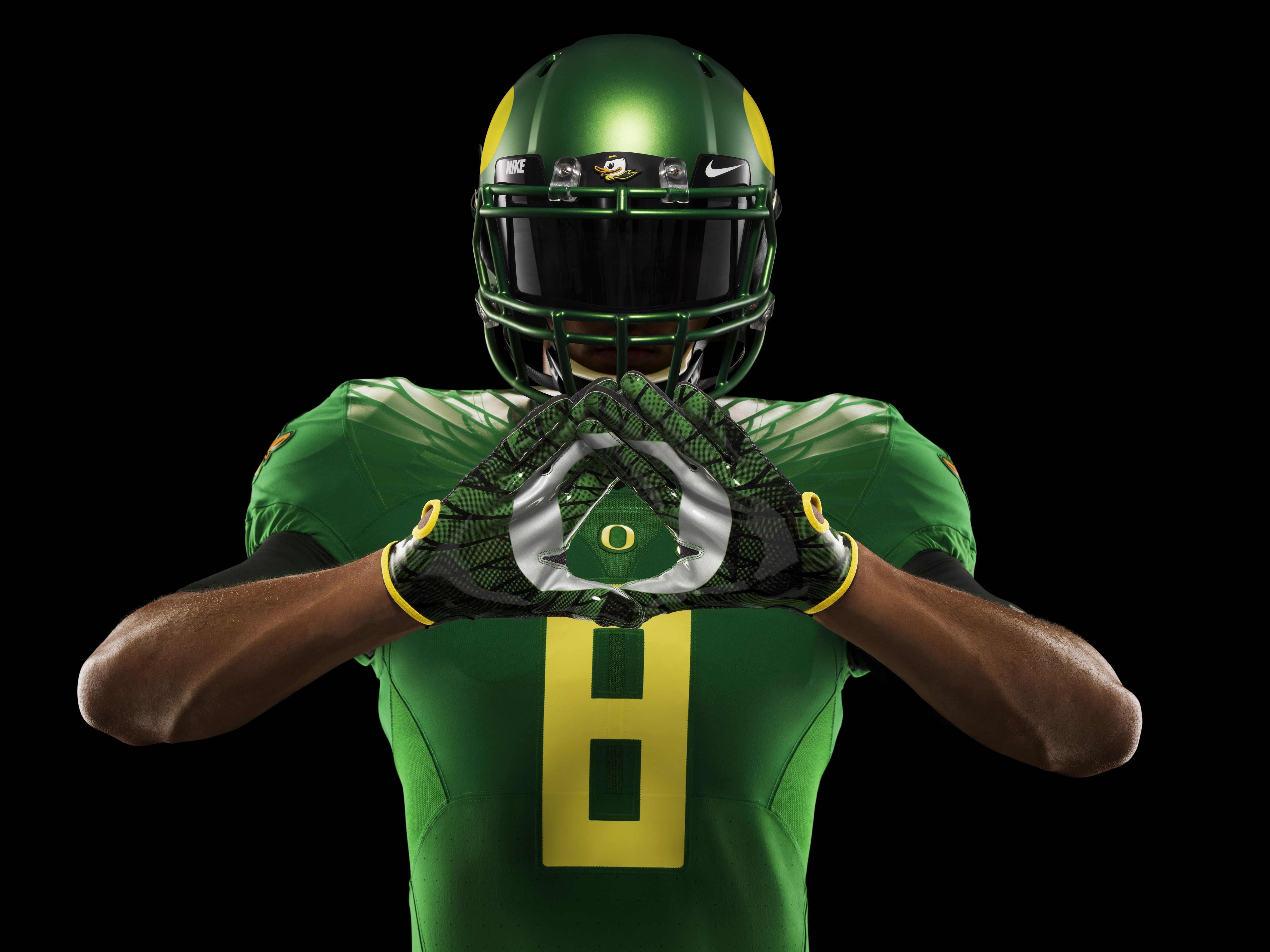 Oregon Ducks College Football Duck Wallpaper - Oregon Rose Bowl Uniforms , HD Wallpaper & Backgrounds