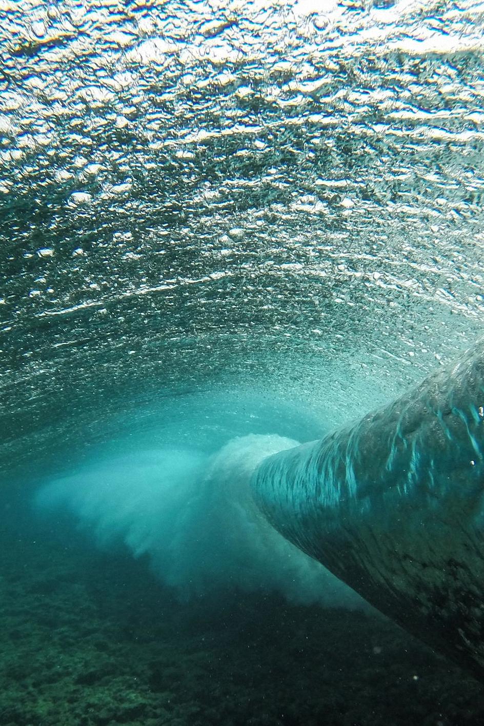 Underwater Wave Ocean - Does Underneath A Wave Look Like , HD Wallpaper & Backgrounds