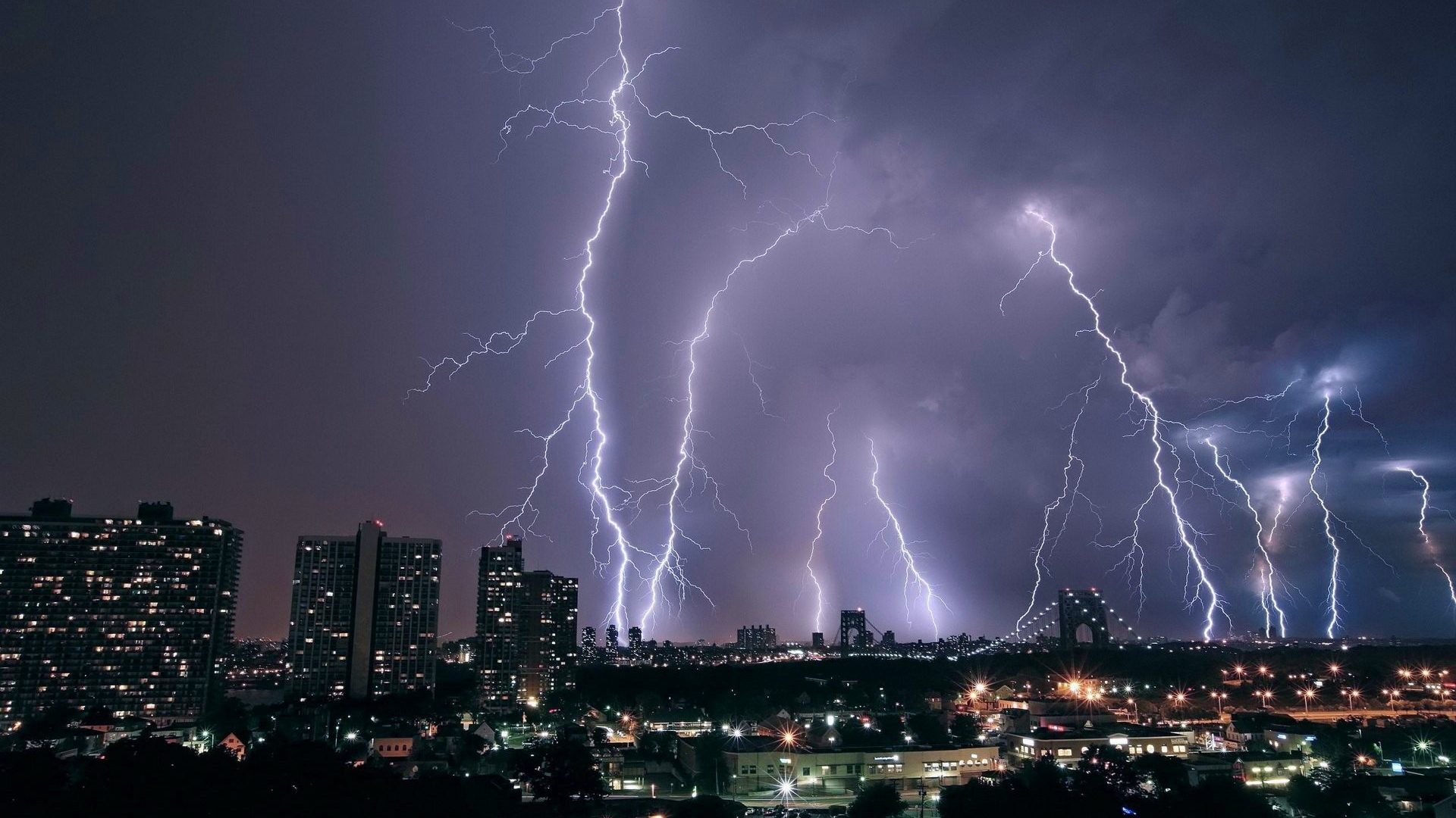 Rain Storm Nature Clouds Lightning Sky Thunderstorm - Lightning And ...