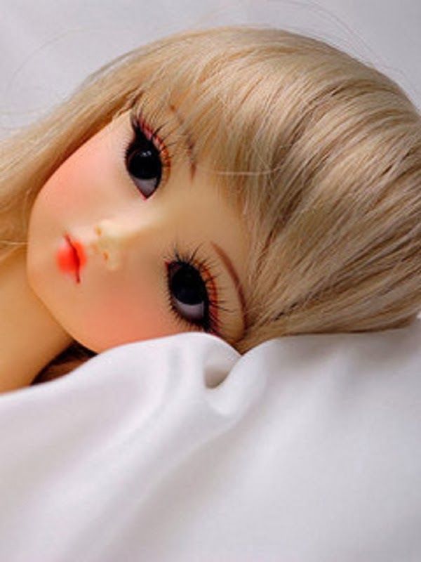 Cute Barbie Doll Sad Hd Wallpaper - Sad And Crying Barbie Doll , HD Wallpaper & Backgrounds