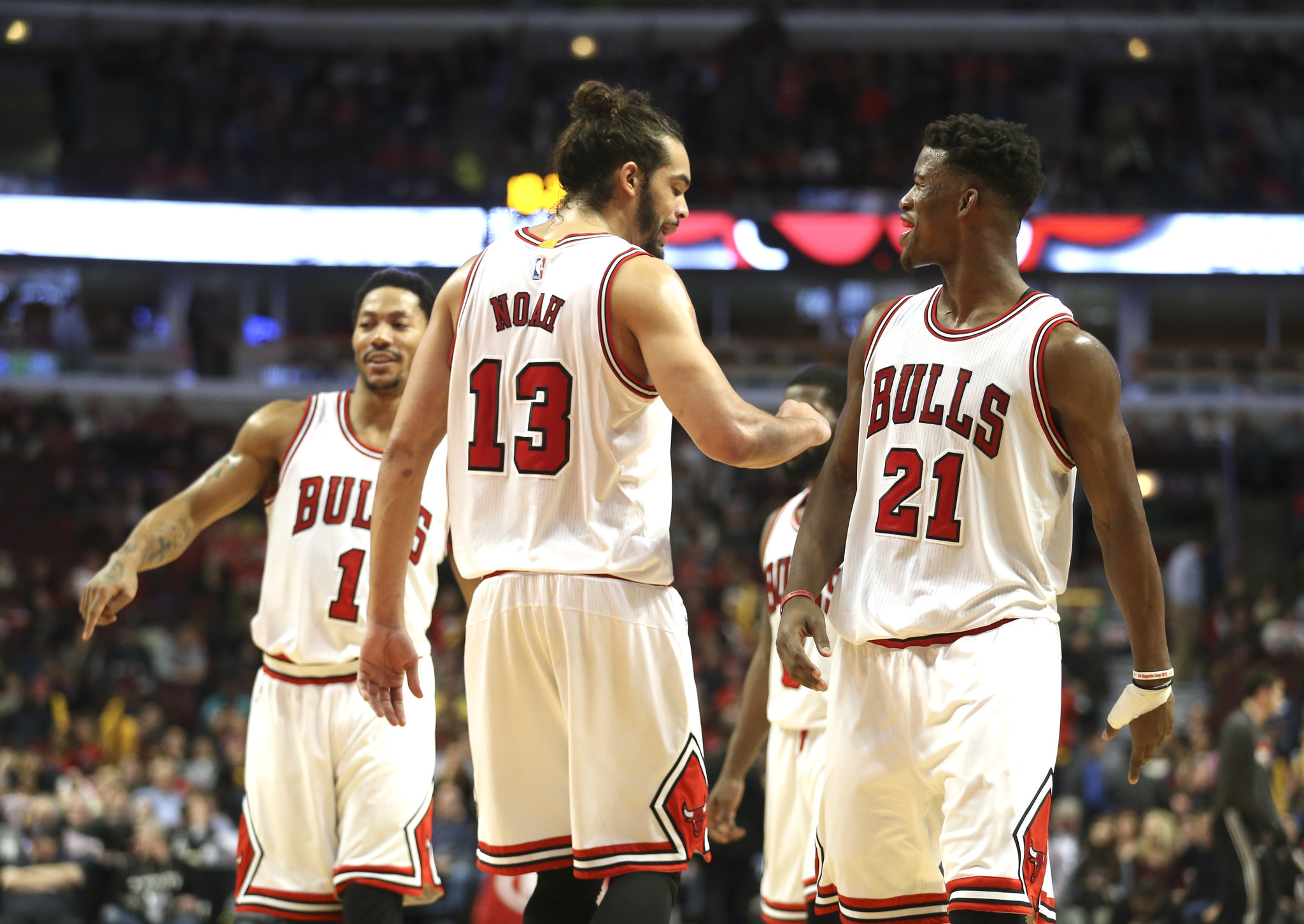 Derrick Rose Jimmy Butler Could Become An All Star - Joakim Noah Derrick Rose Jimmy Butler , HD Wallpaper & Backgrounds