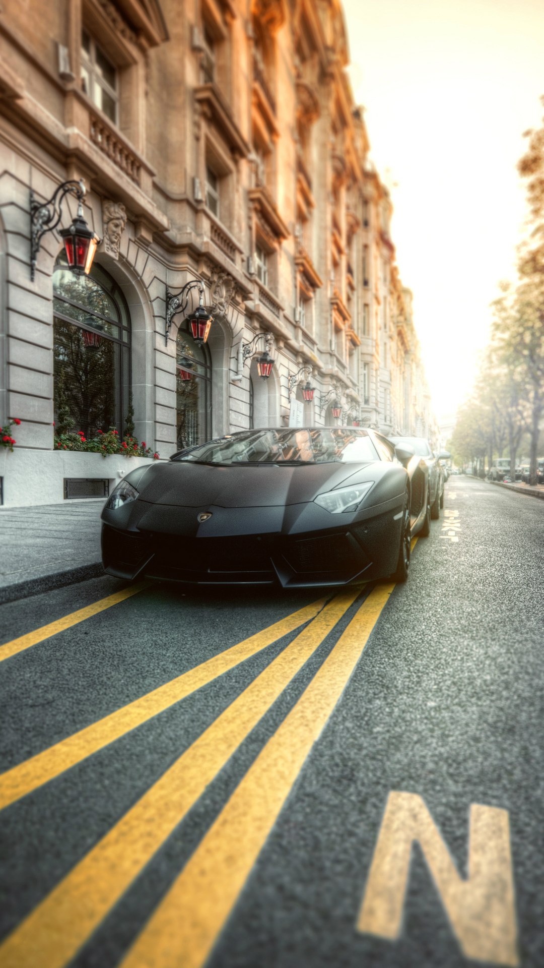 Lamborghini Aventador Black Street Sun - Lamborghini Black Hd Wallpaper For Mobile , HD Wallpaper & Backgrounds