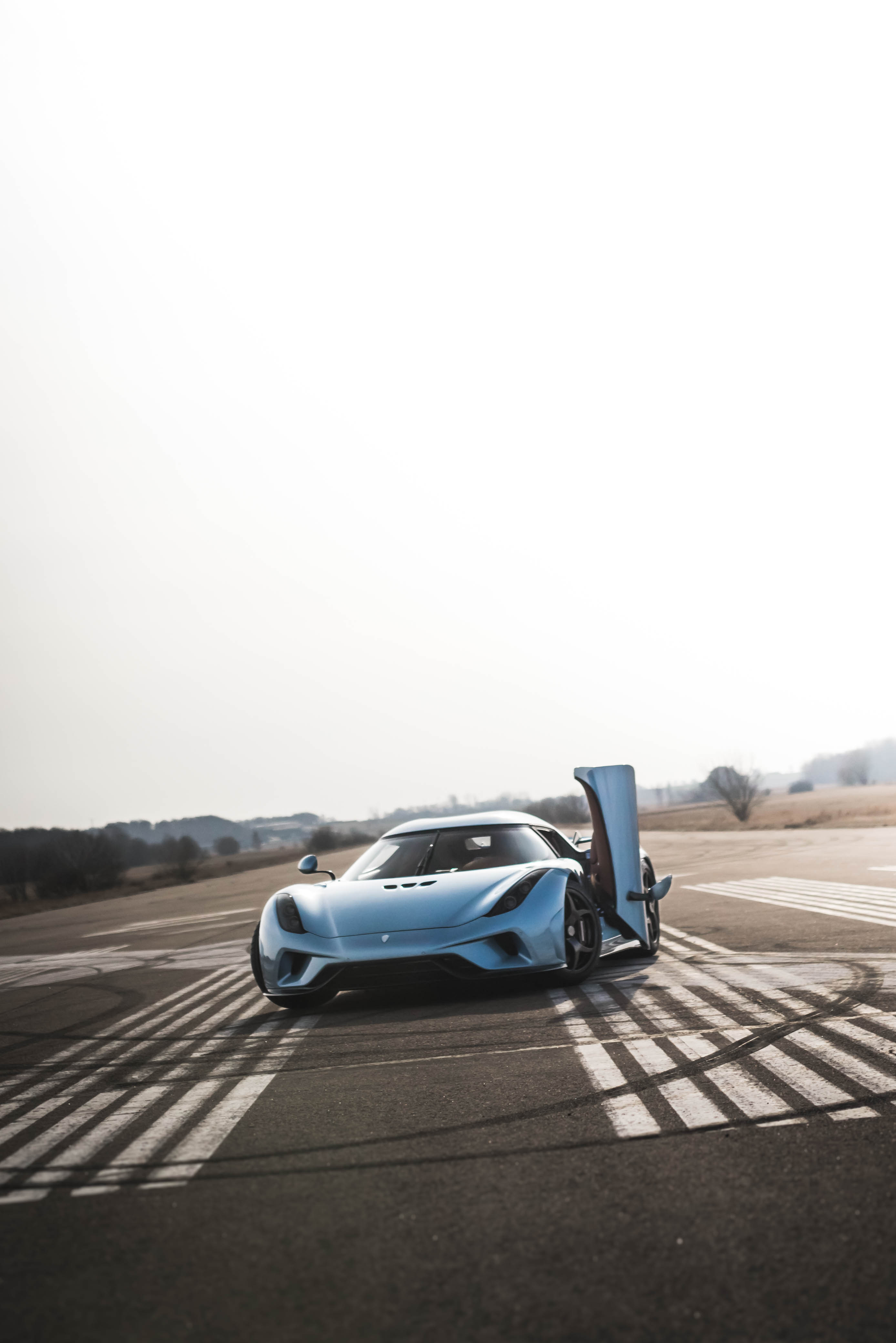 Koenigsegg Regera Wallpaper Iphone , HD Wallpaper & Backgrounds