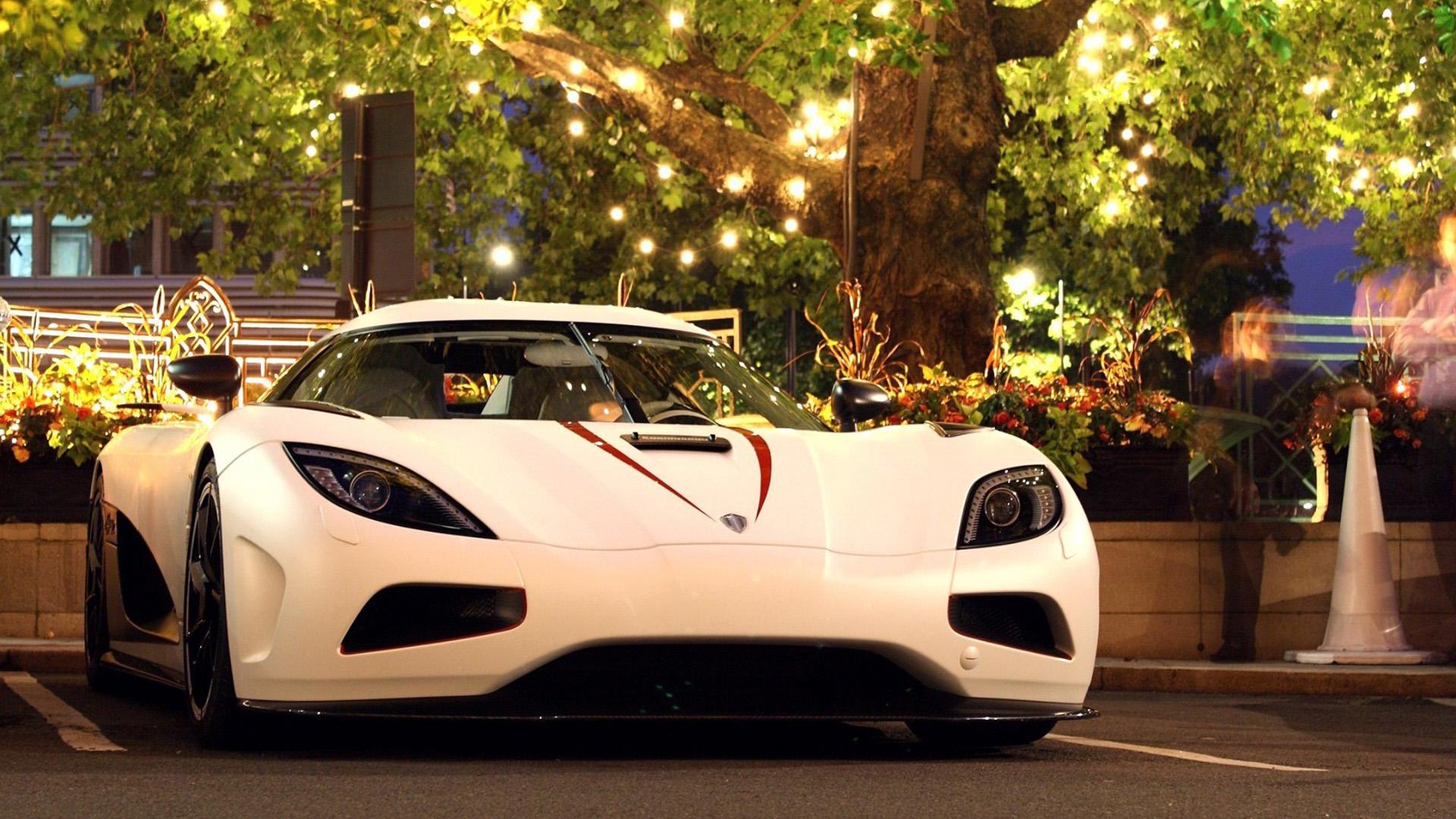 Koenigsegg Agera Wallpaper Front White , HD Wallpaper & Backgrounds