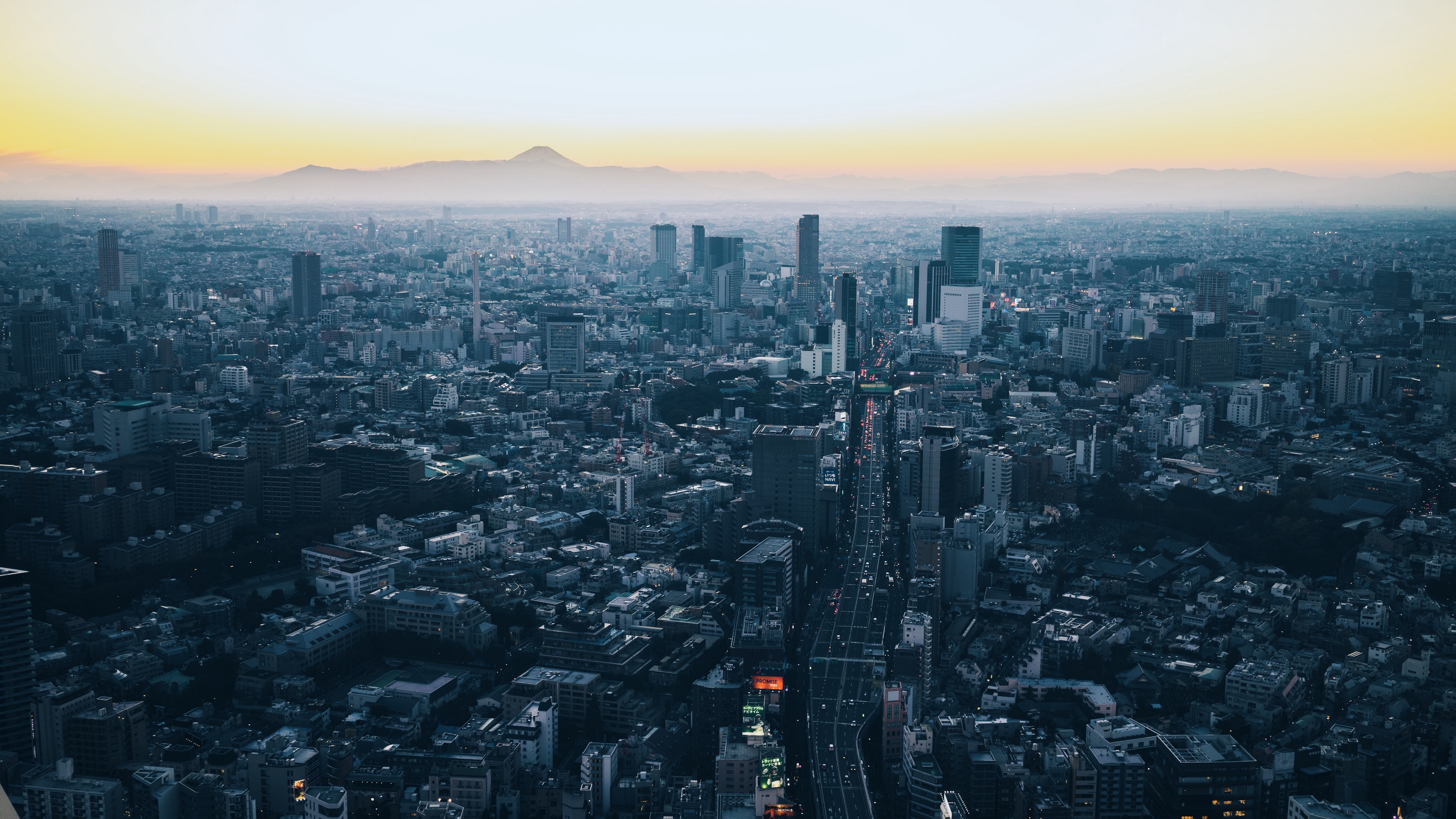 Wallpaper Minato, Japan, Skyscrapers, City, View From - 4k Resolution Wallpaper Japan , HD Wallpaper & Backgrounds