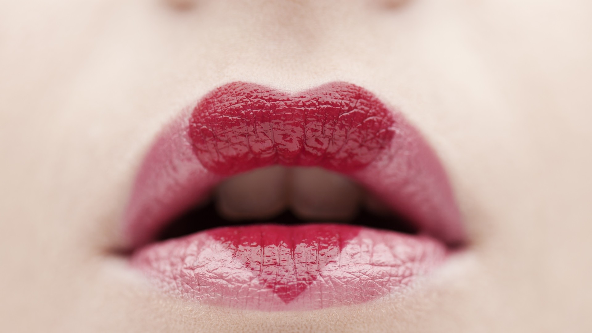 Lipstick - Love Kiss Heart , HD Wallpaper & Backgrounds
