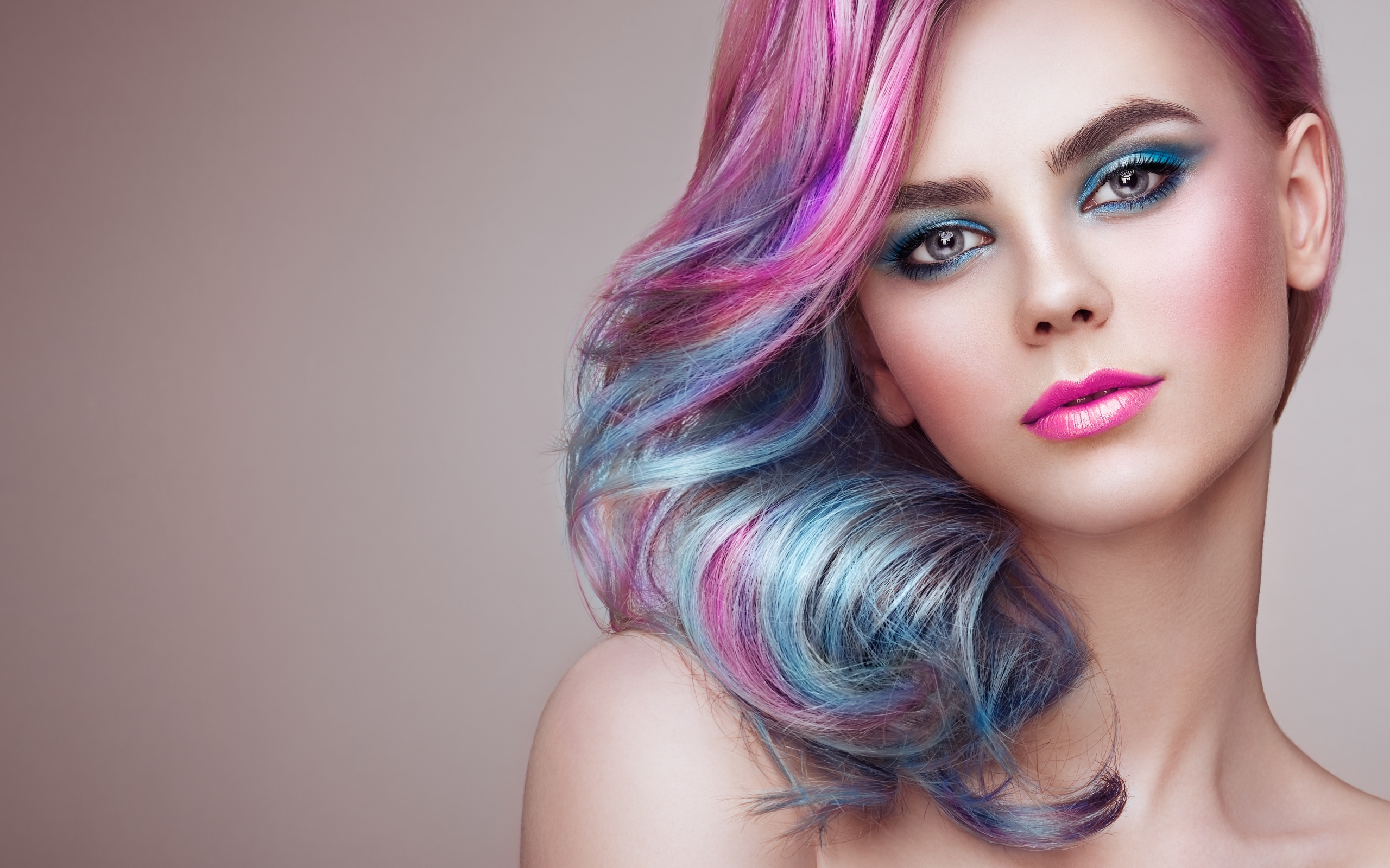 Wallpaper Of Blue Eyes, Face, Girl, Lipstick, Model - Female Model With Colored Hair , HD Wallpaper & Backgrounds