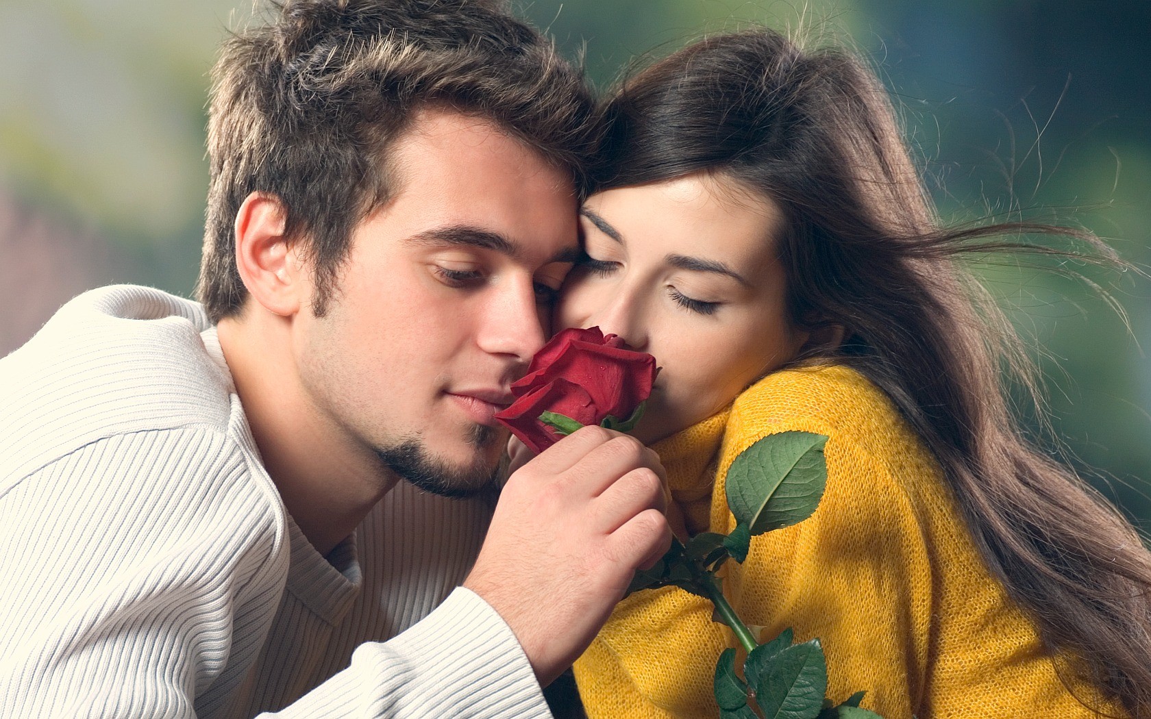 Beautiful Couple Wallpapers - Most Romantic Love Couple , HD Wallpaper & Backgrounds