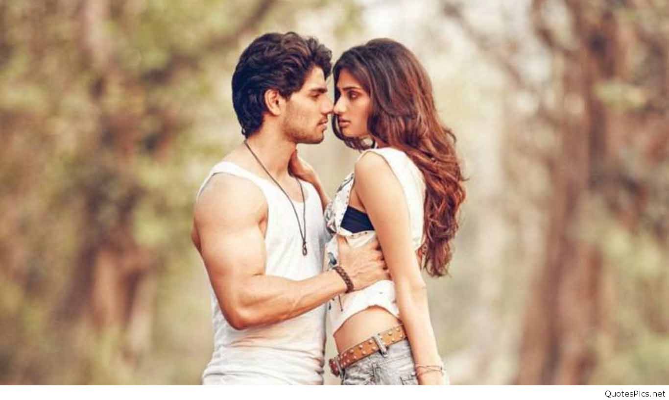 Couple Kiss Man Sooraj Pancholi Athiya Shetty Romantic - Romantic Couple Images Hd , HD Wallpaper & Backgrounds