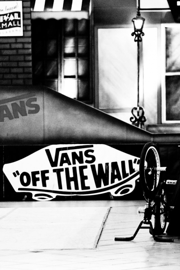 Vans Off The Wall Wallpaper Iphone , HD Wallpaper & Backgrounds