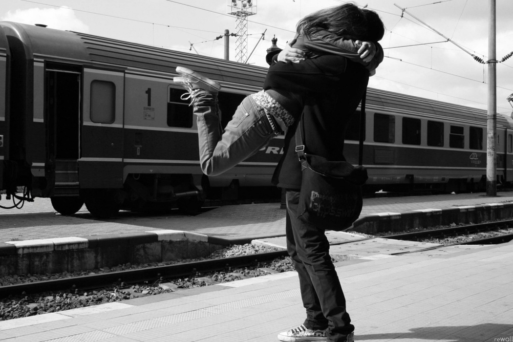 Romantic Hug - Black And White Photography Hd , HD Wallpaper & Backgrounds