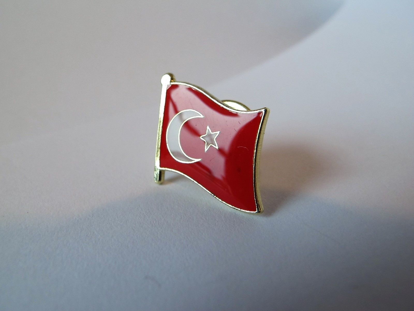 Flag Pin Badge High Quality Gloss Enamel - Ring , HD Wallpaper & Backgrounds