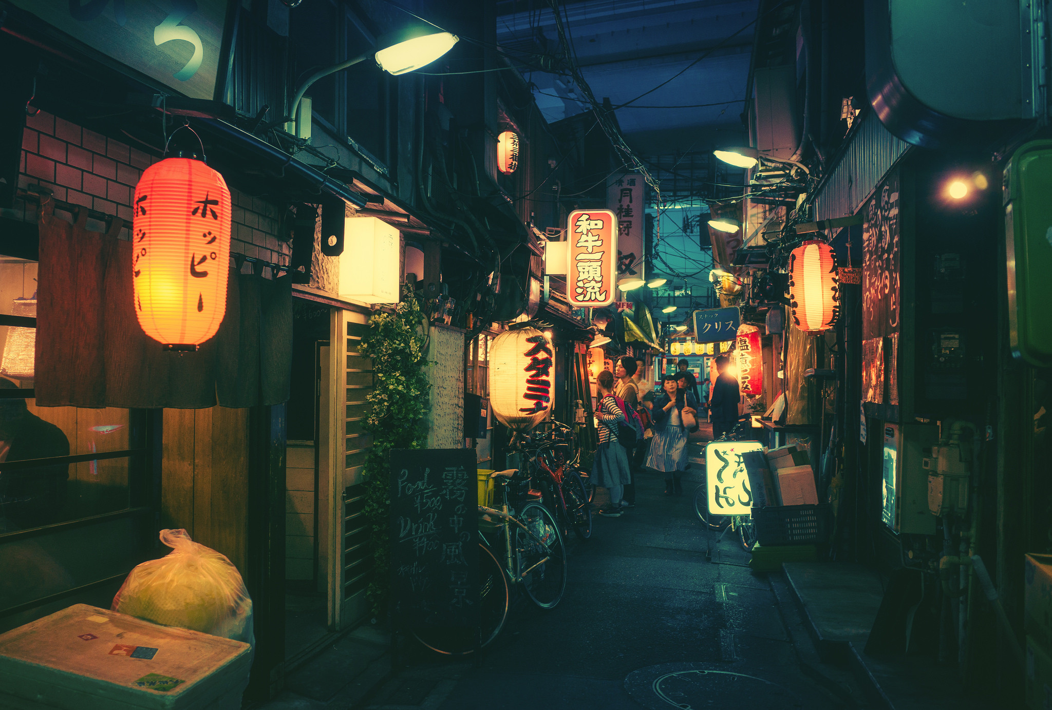 Some Moody Wallpapers Tags - Tokyo By Night By Masashi Wakui , HD Wallpaper & Backgrounds