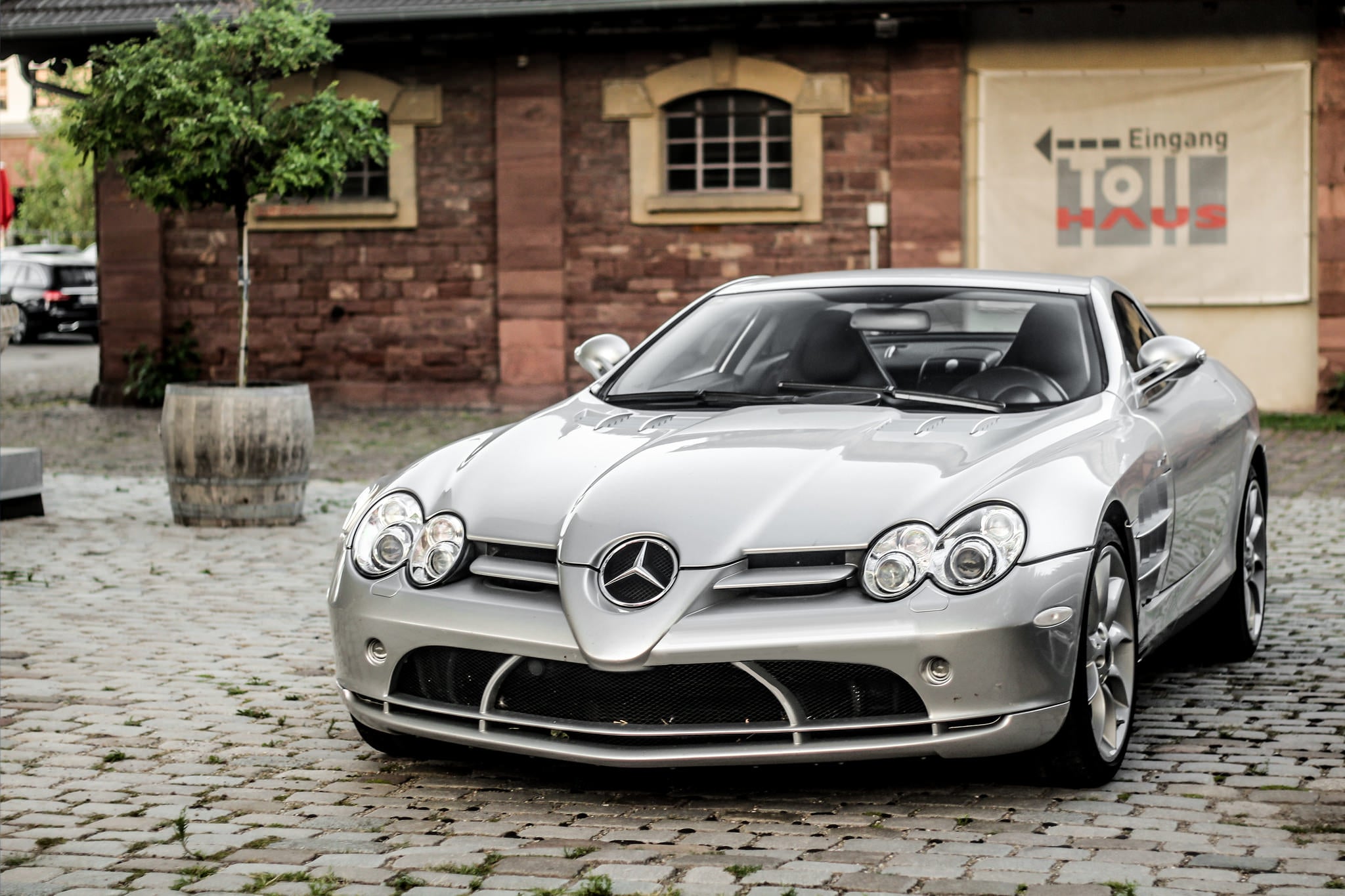 Mercedes , HD Wallpaper & Backgrounds