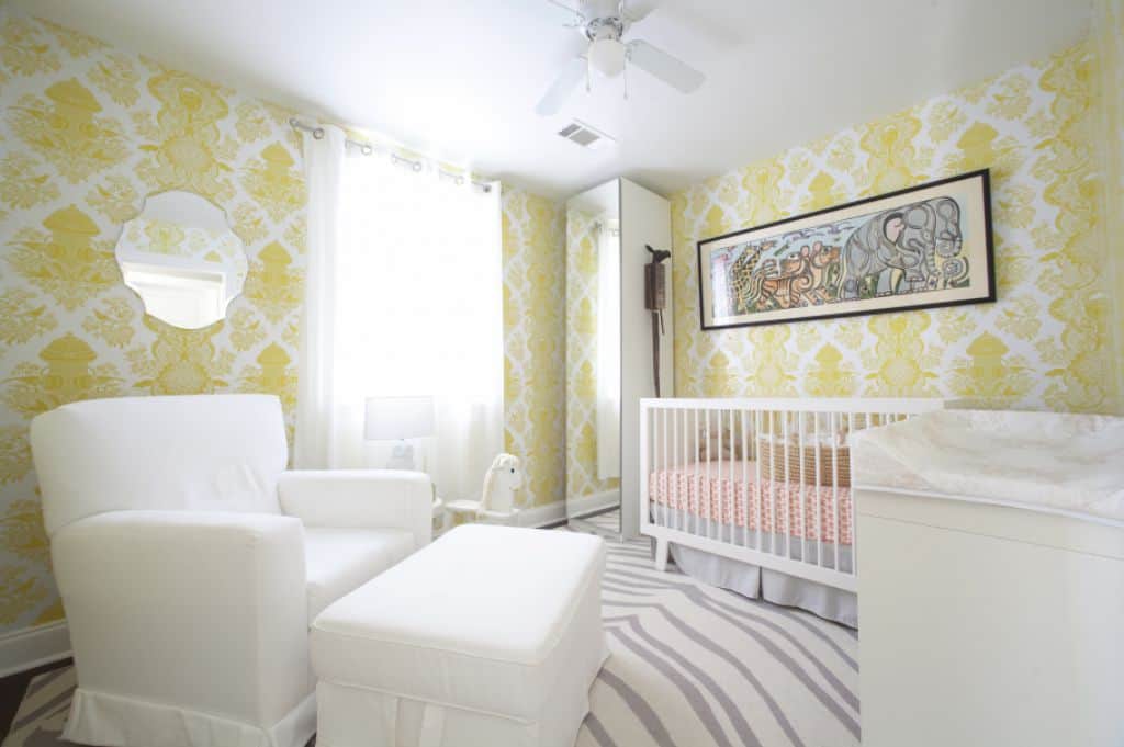 Baby Room With Yellow Nursery Wallpaper And White Furniture - Yellow Wallpaper For Nursery , HD Wallpaper & Backgrounds