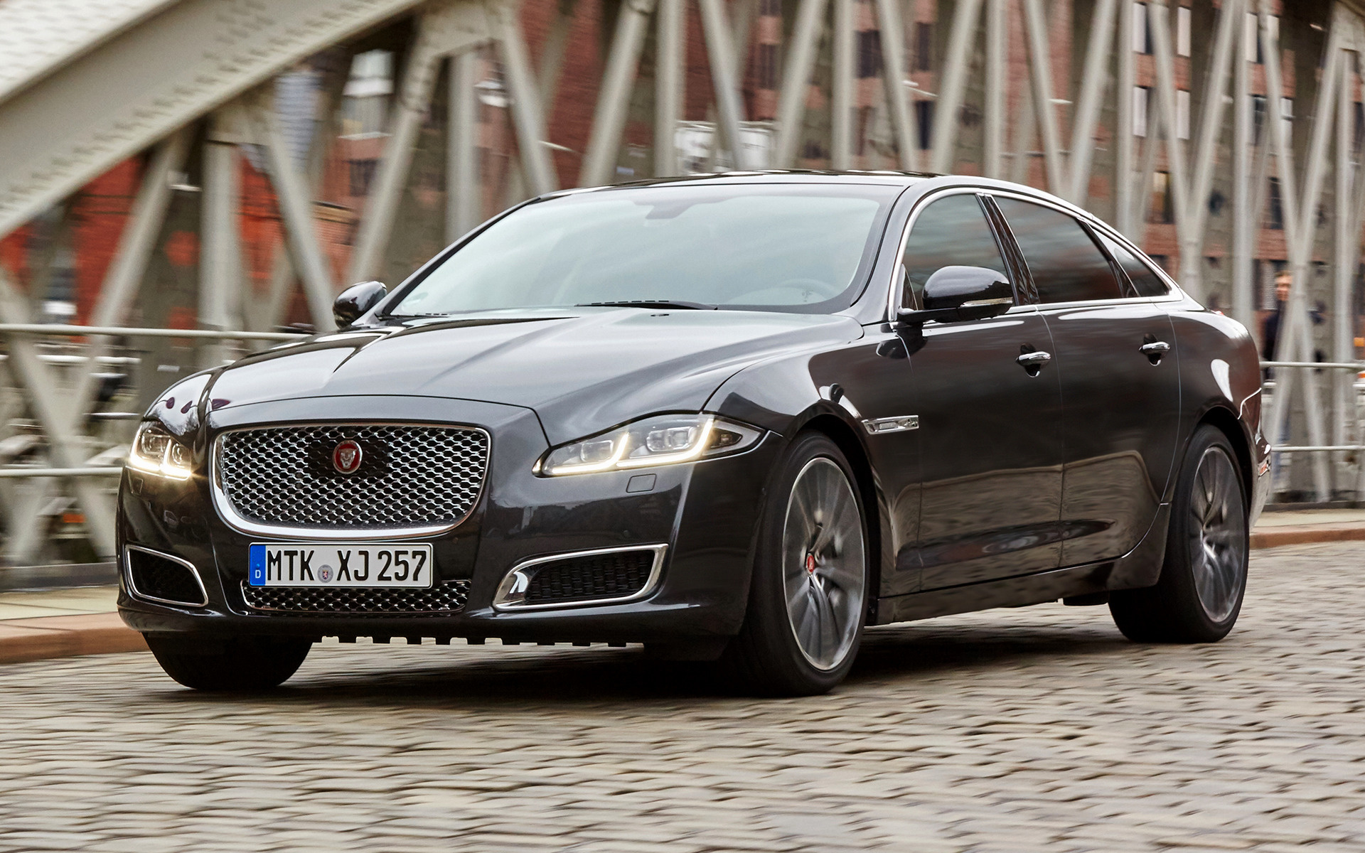 Ws 8 - - Jaguar Xj , HD Wallpaper & Backgrounds