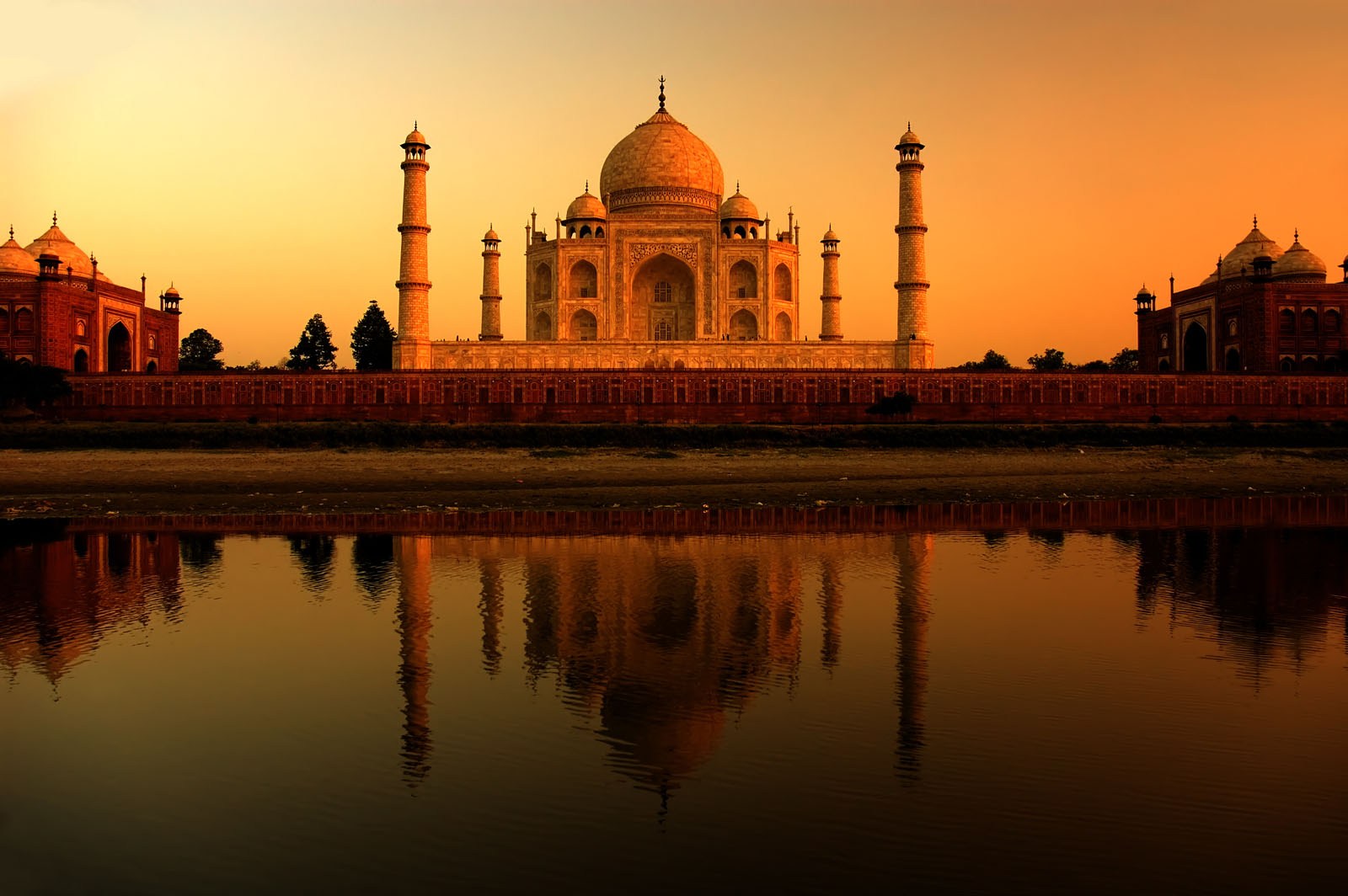Taj Mahal Hd Wallpaper 4k - Taj Mahal , HD Wallpaper & Backgrounds