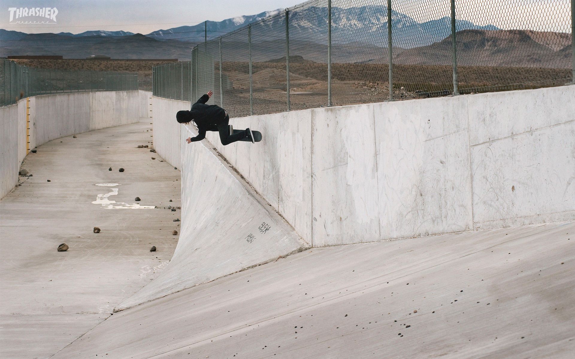 35+ Background Thrasher Skateboard Wallpaper