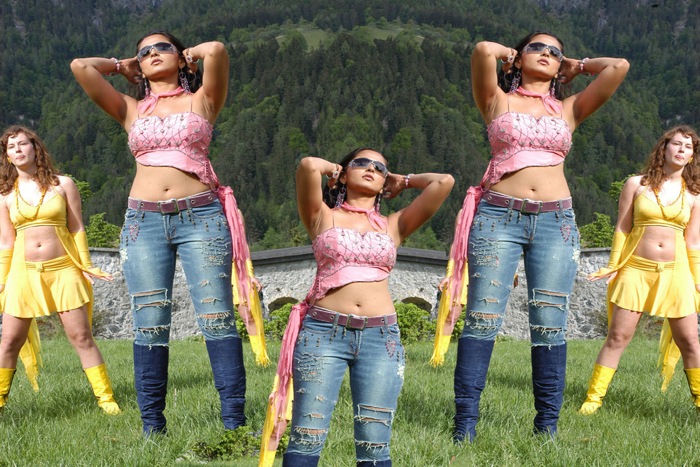 Anushka Shetty Wallpaper - Girl , HD Wallpaper & Backgrounds
