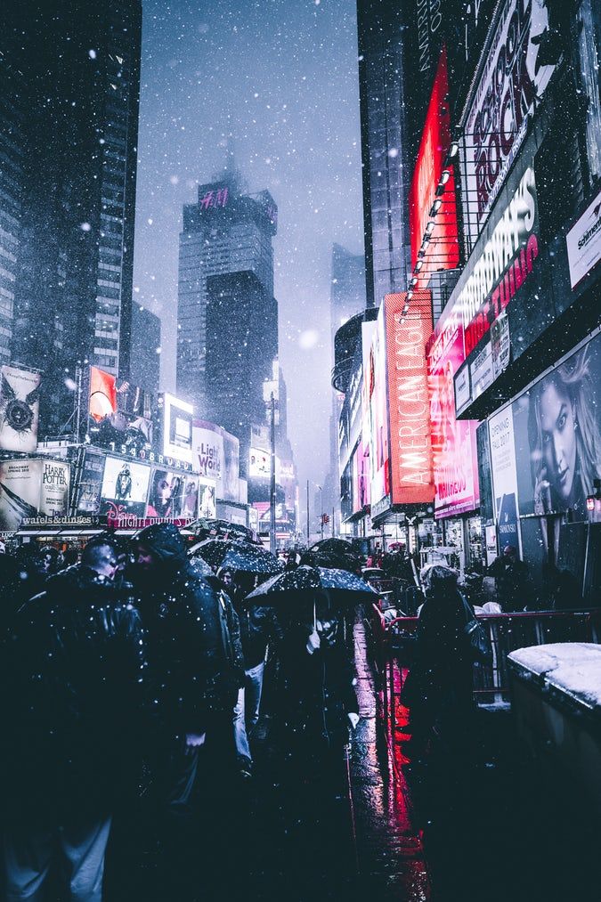 The Winter Of Nyc - Moody Lightroom Presets Blue , HD Wallpaper & Backgrounds