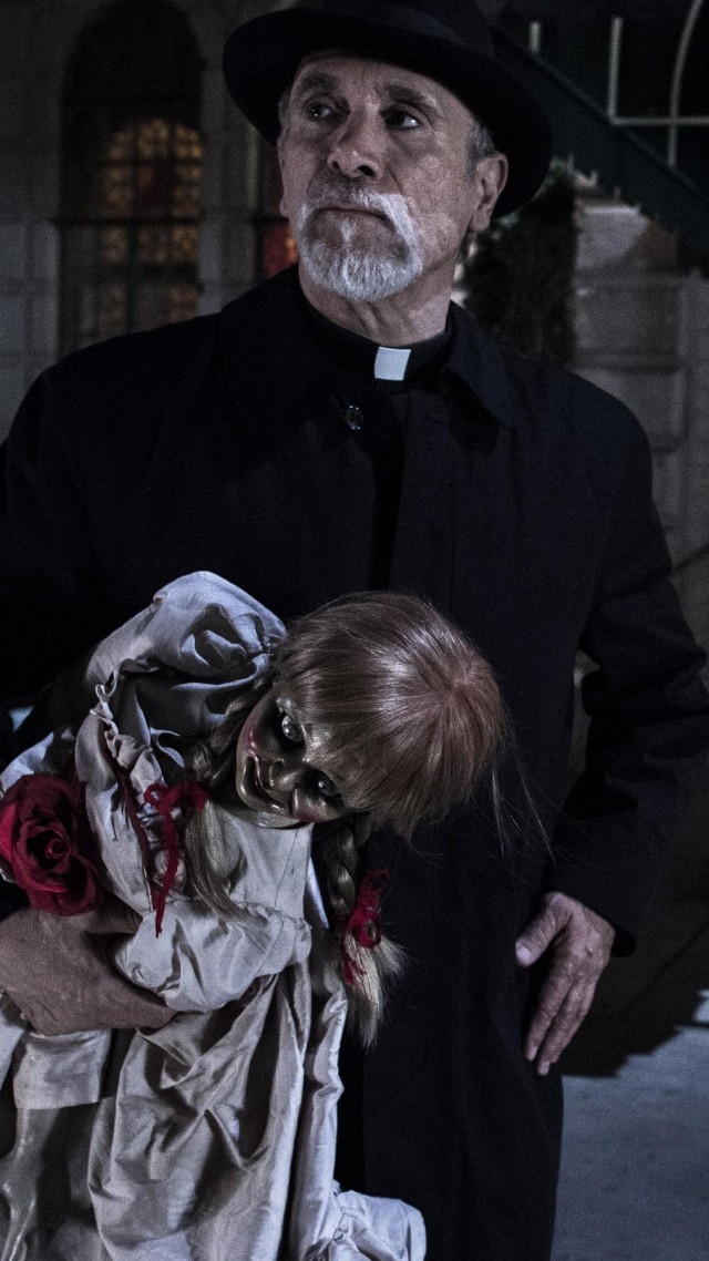 Annabelle - Annabelle Priest , HD Wallpaper & Backgrounds