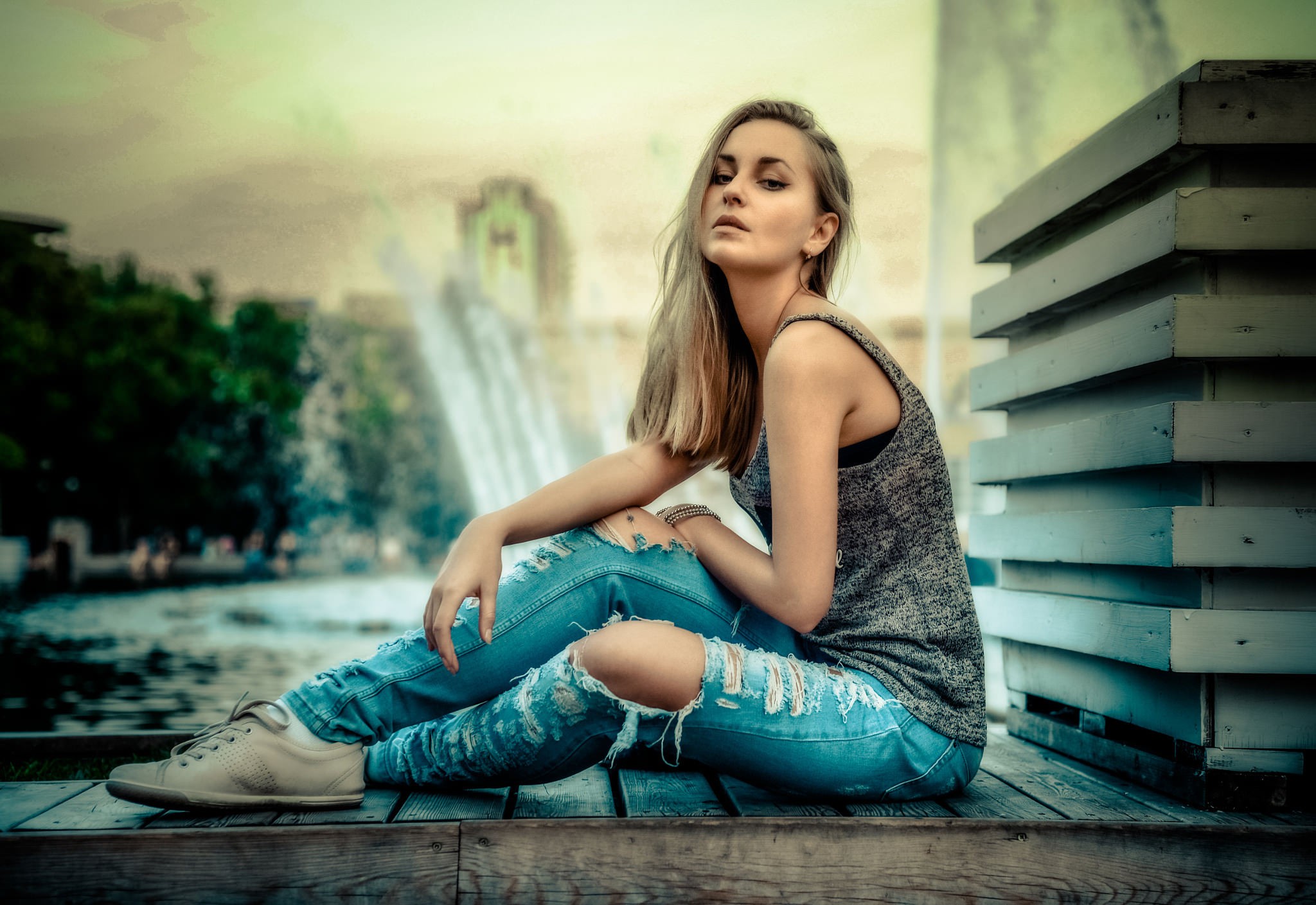 Jeans Model For Women , HD Wallpaper & Backgrounds