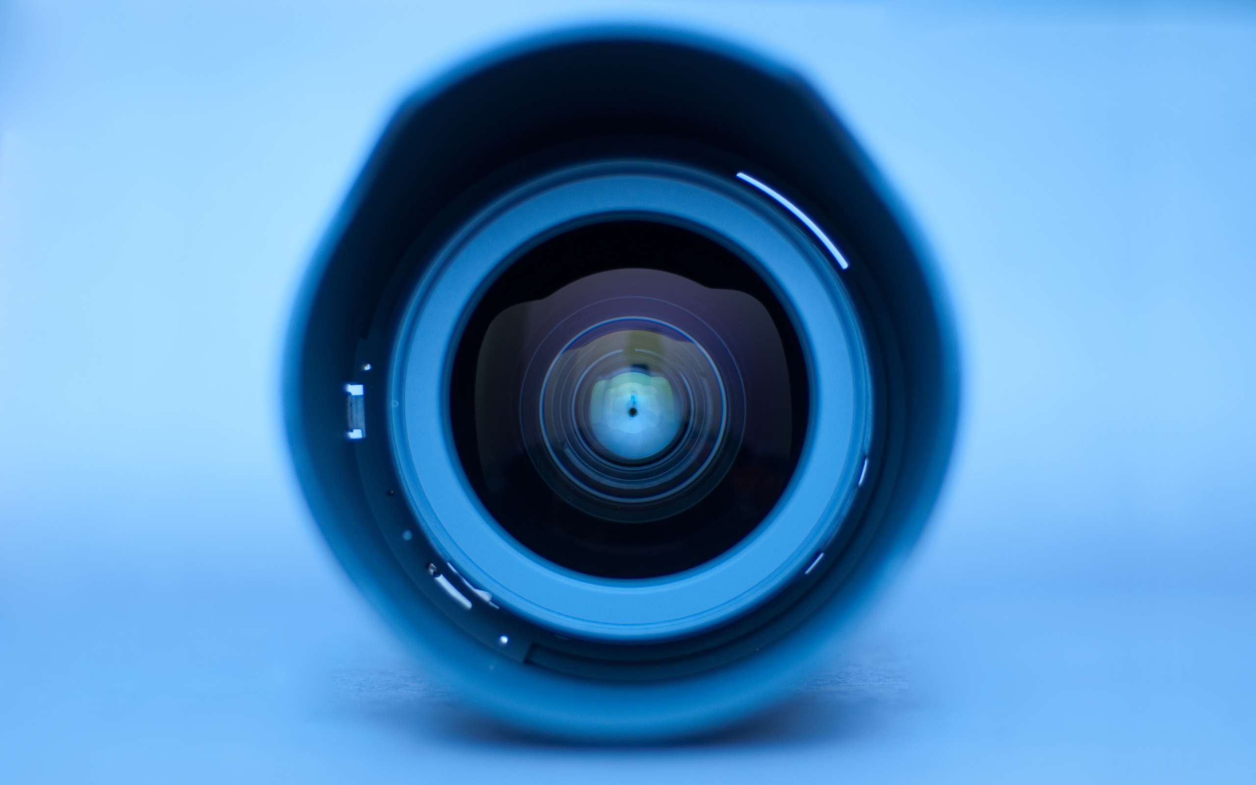Hd Camera Lens Wallpaper - Camera With Blue Background , HD Wallpaper & Backgrounds